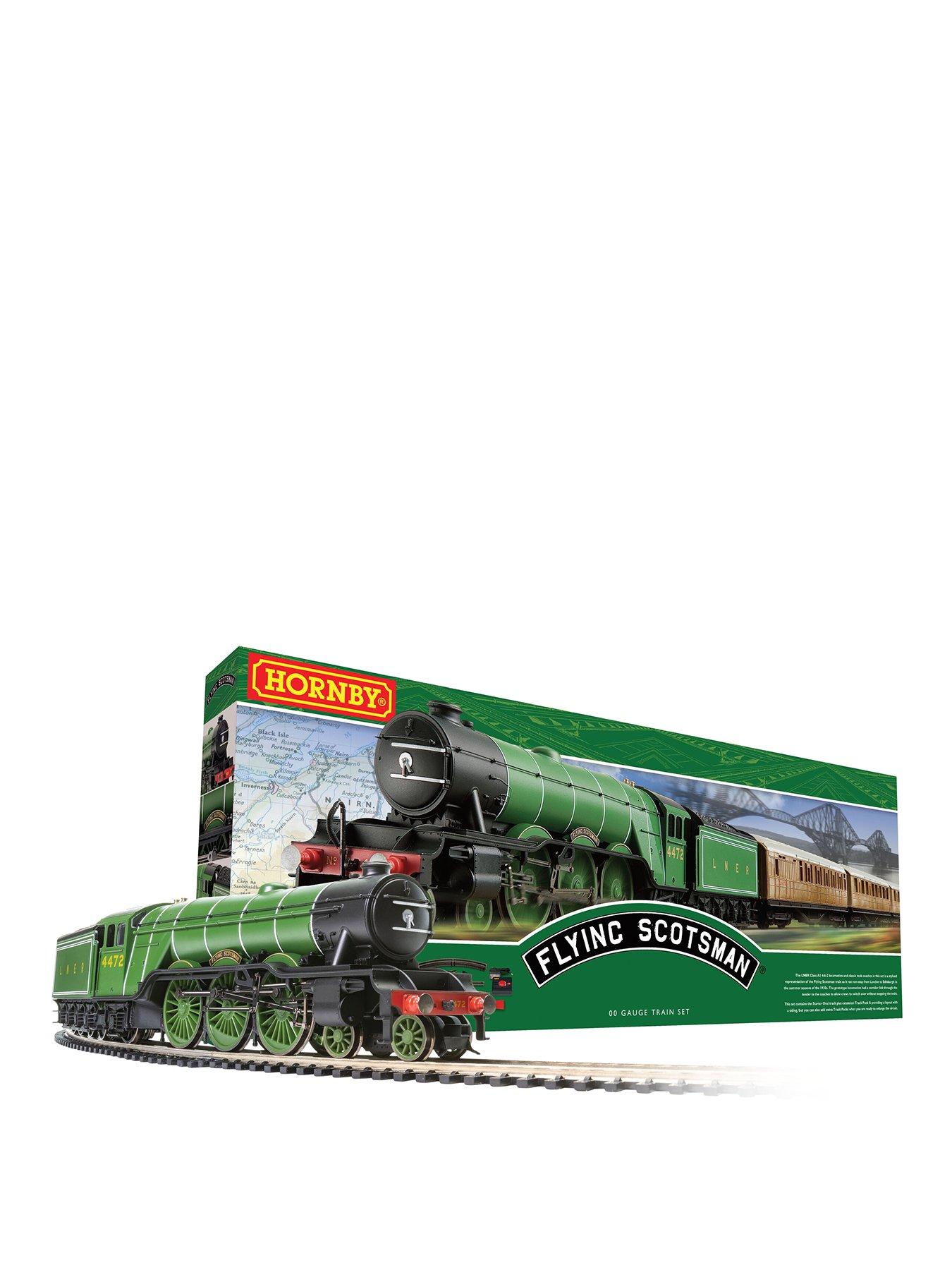 Image 2 of 7 of Hornby Flying Scotsman Train Set OO Gauge R1255M