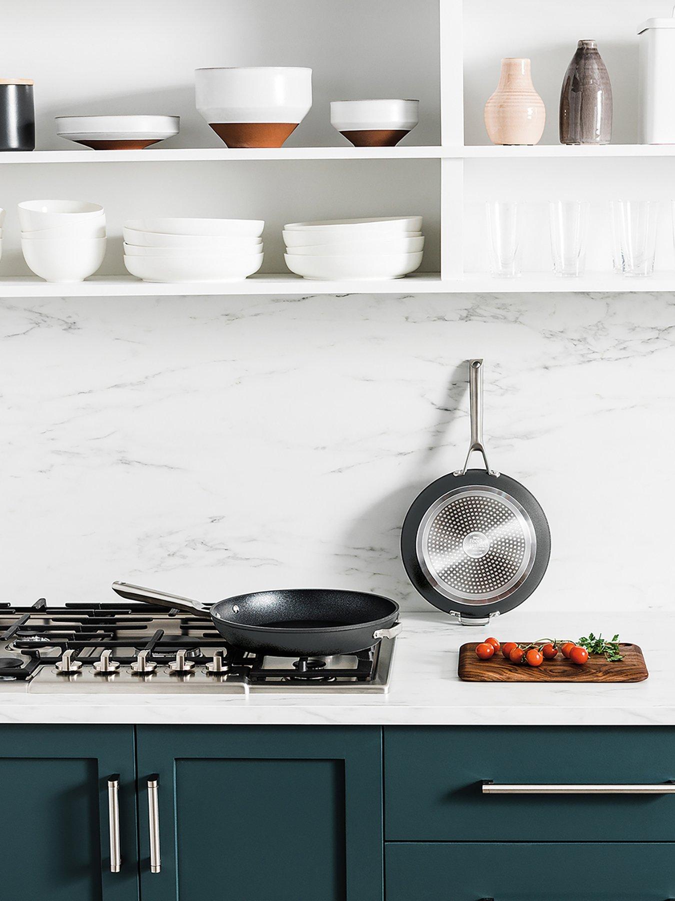  image of ninja-zerostick-stackable-2-piece-frying-pan-set-24cm28cm-c52200uk