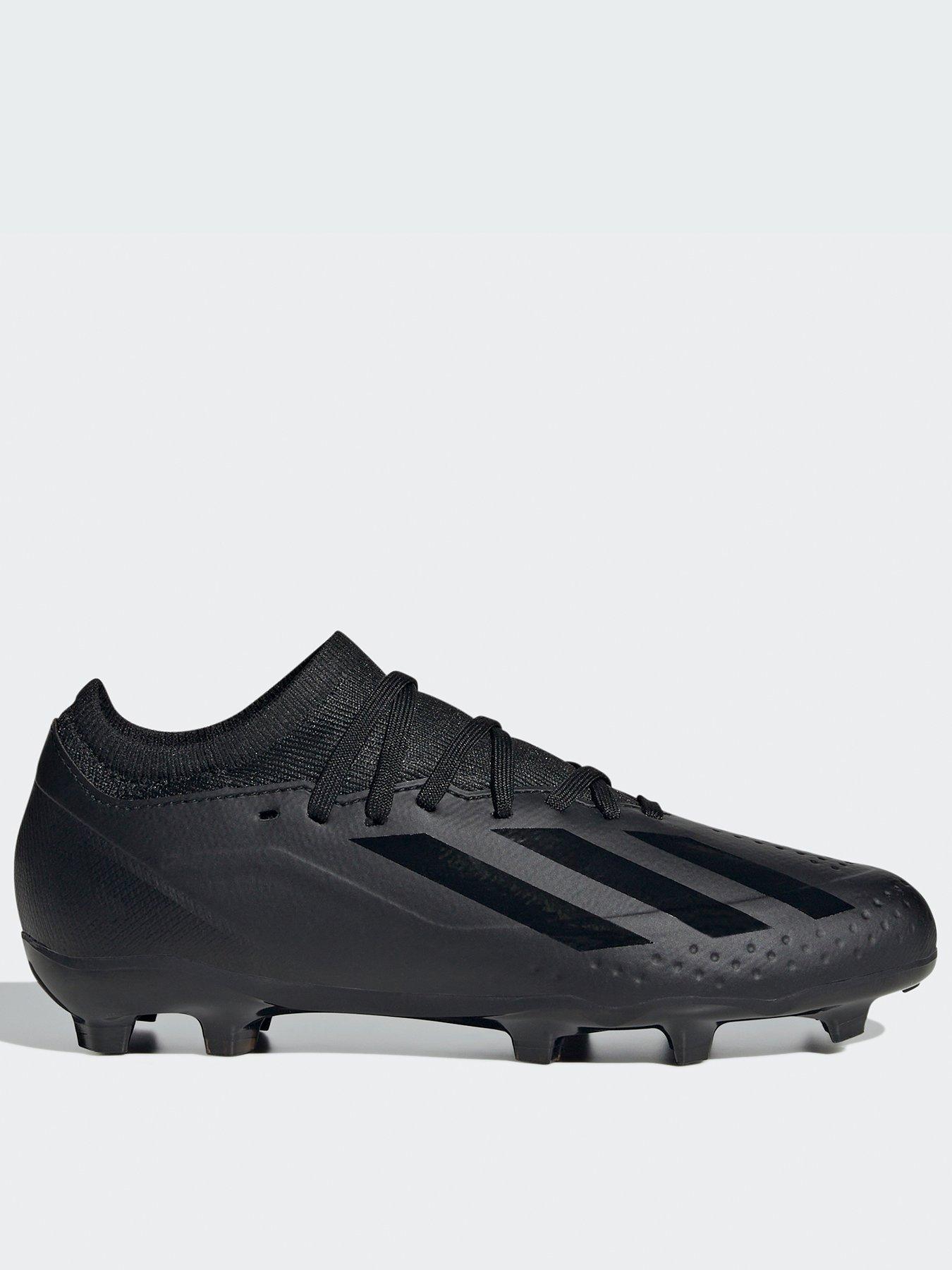 Black football store boots astro