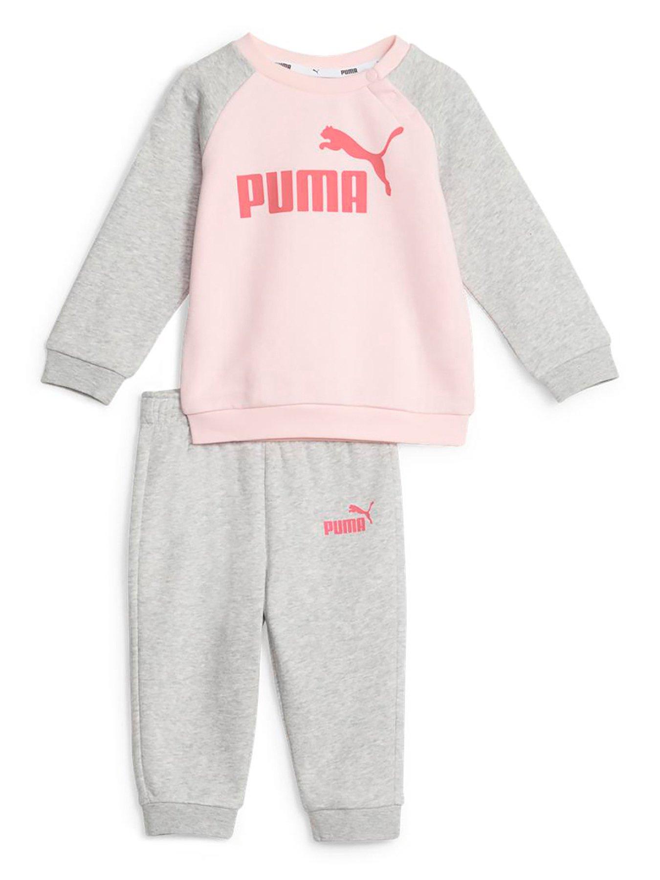 Puma best sale jogger set