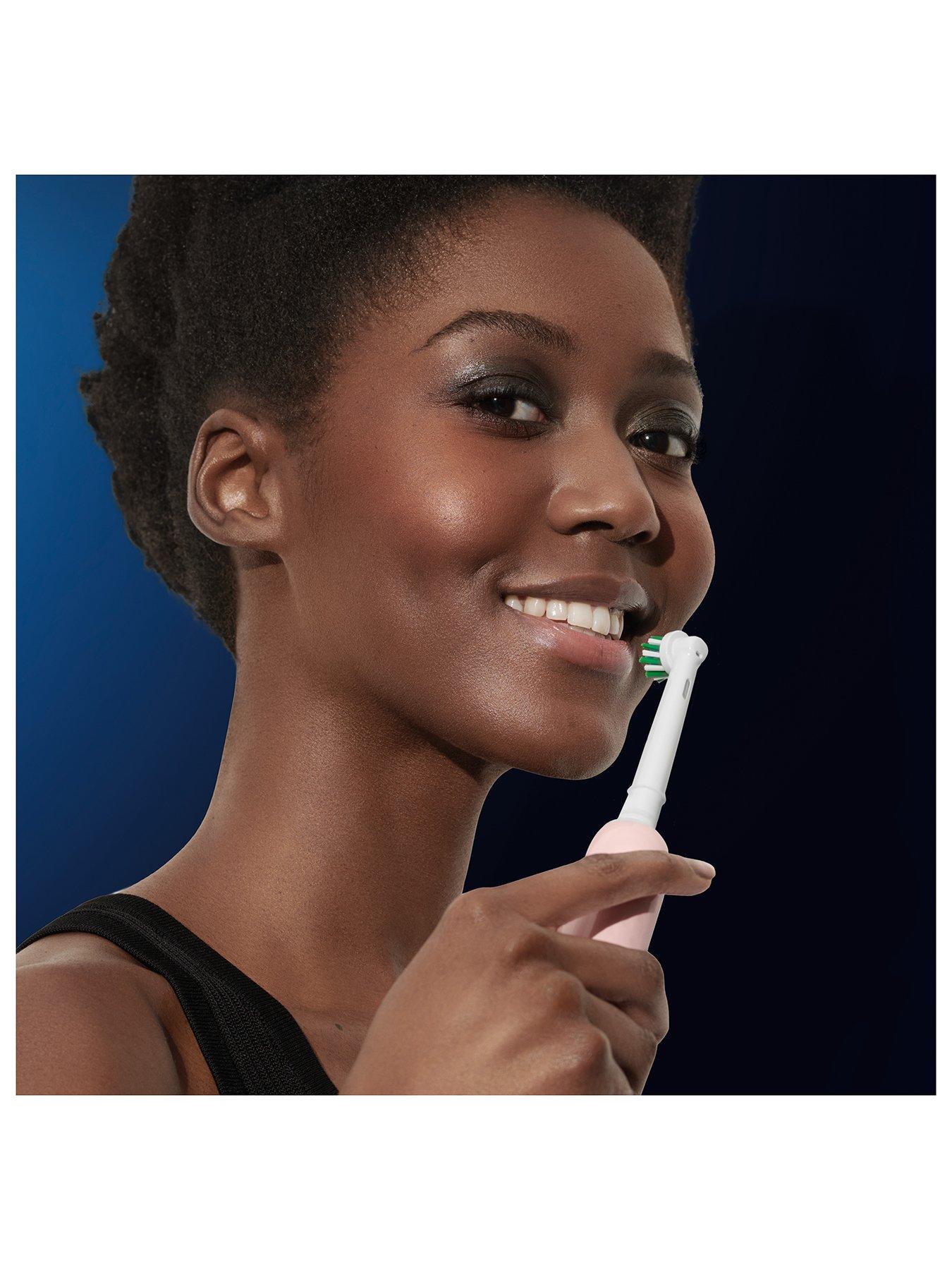  image of oral-b-pro-1-3d-white-pink-3dw-luxe-paste