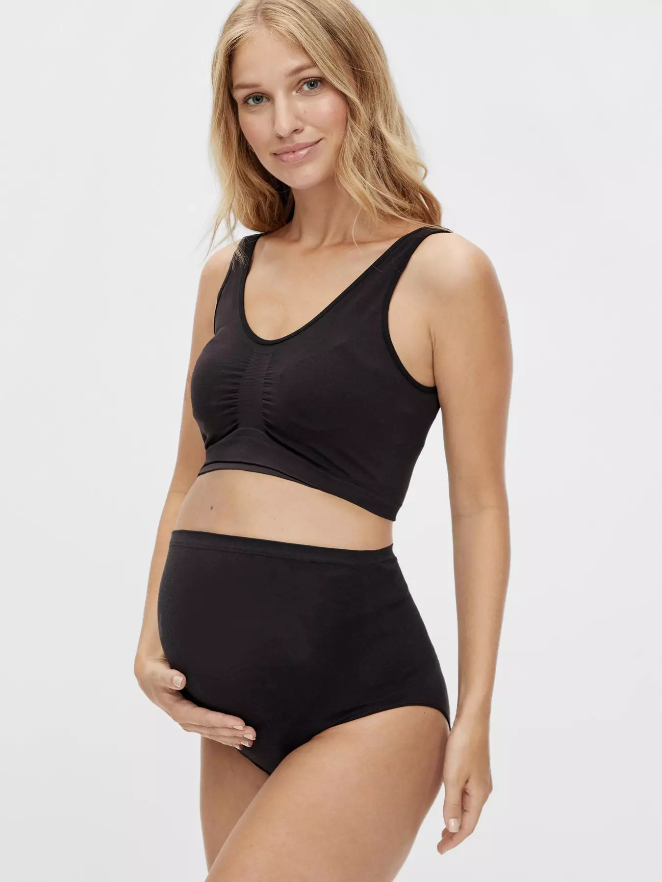 Mamalicious Maternity strapless sculpt bralette with detachable straps in  black