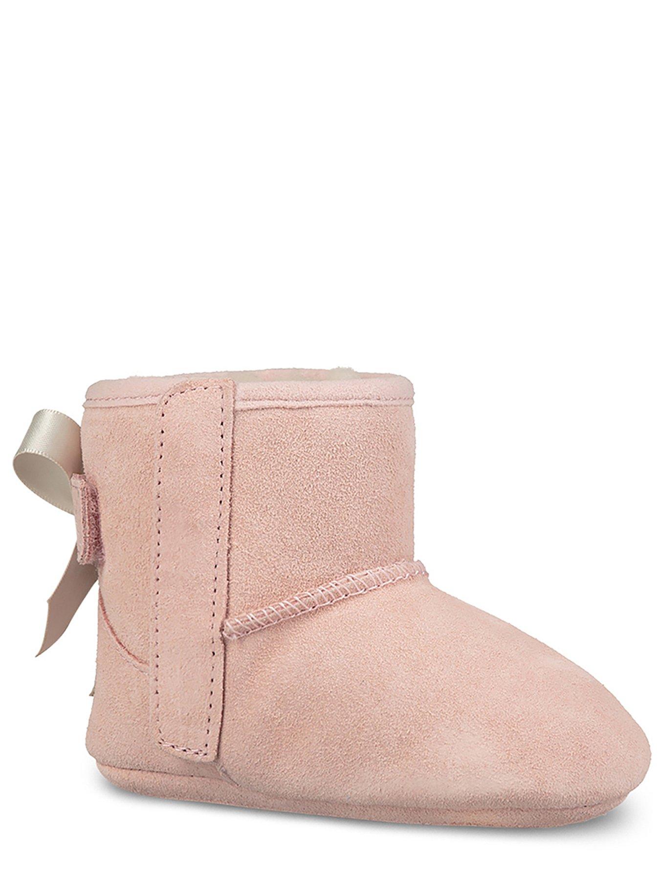 Little girl hotsell pink uggs