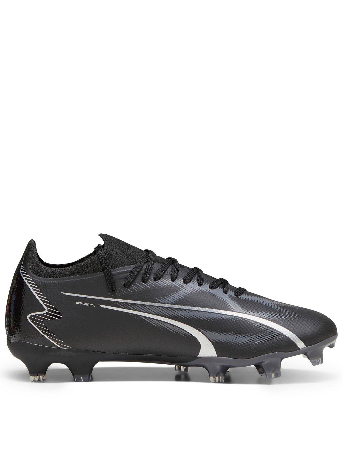 Puma black 2025 football boots