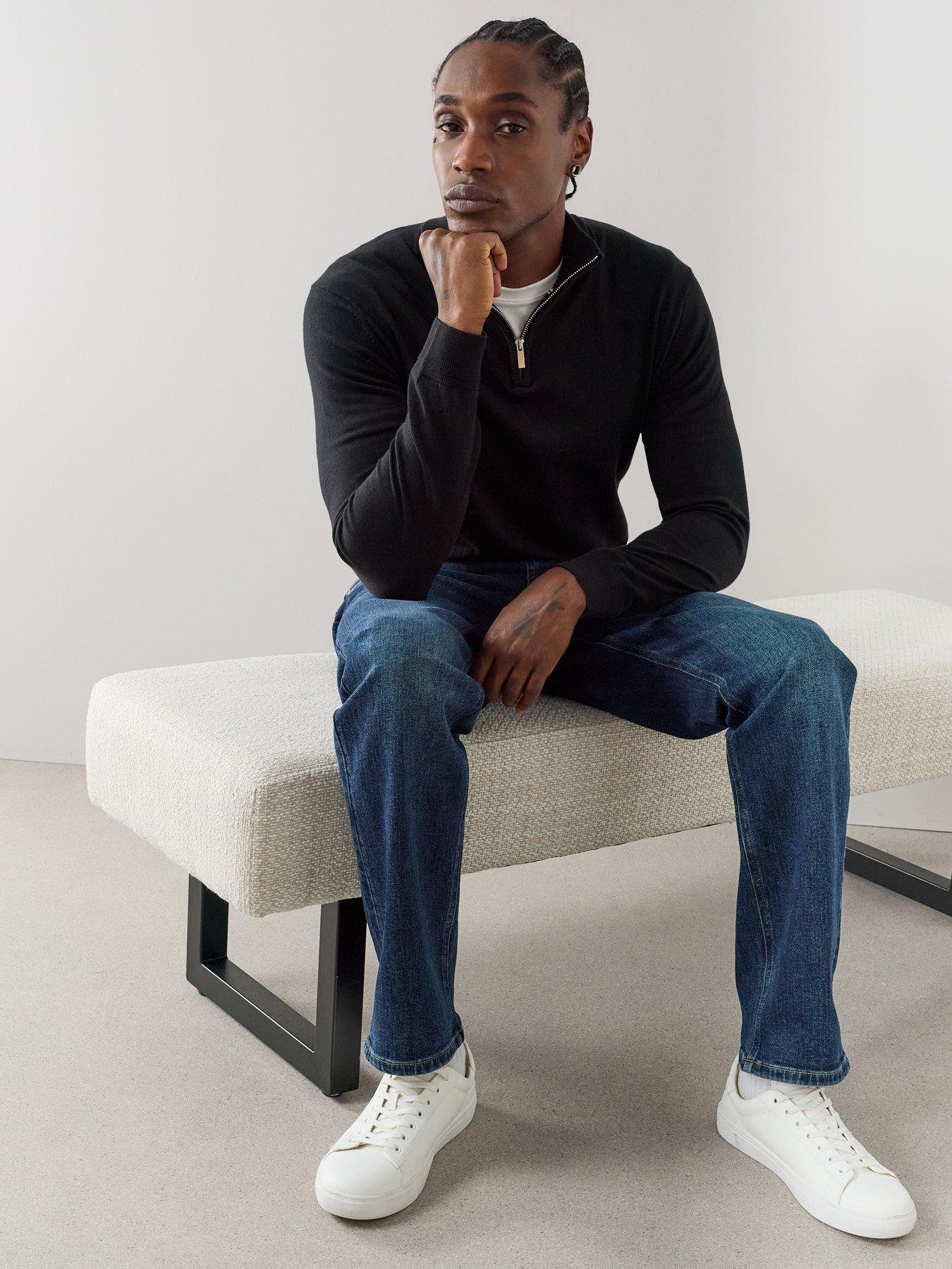 Image 5 of 6 of The Very Collection Mens Stretch Vintage Wash Straight Jeans - Dark Blue