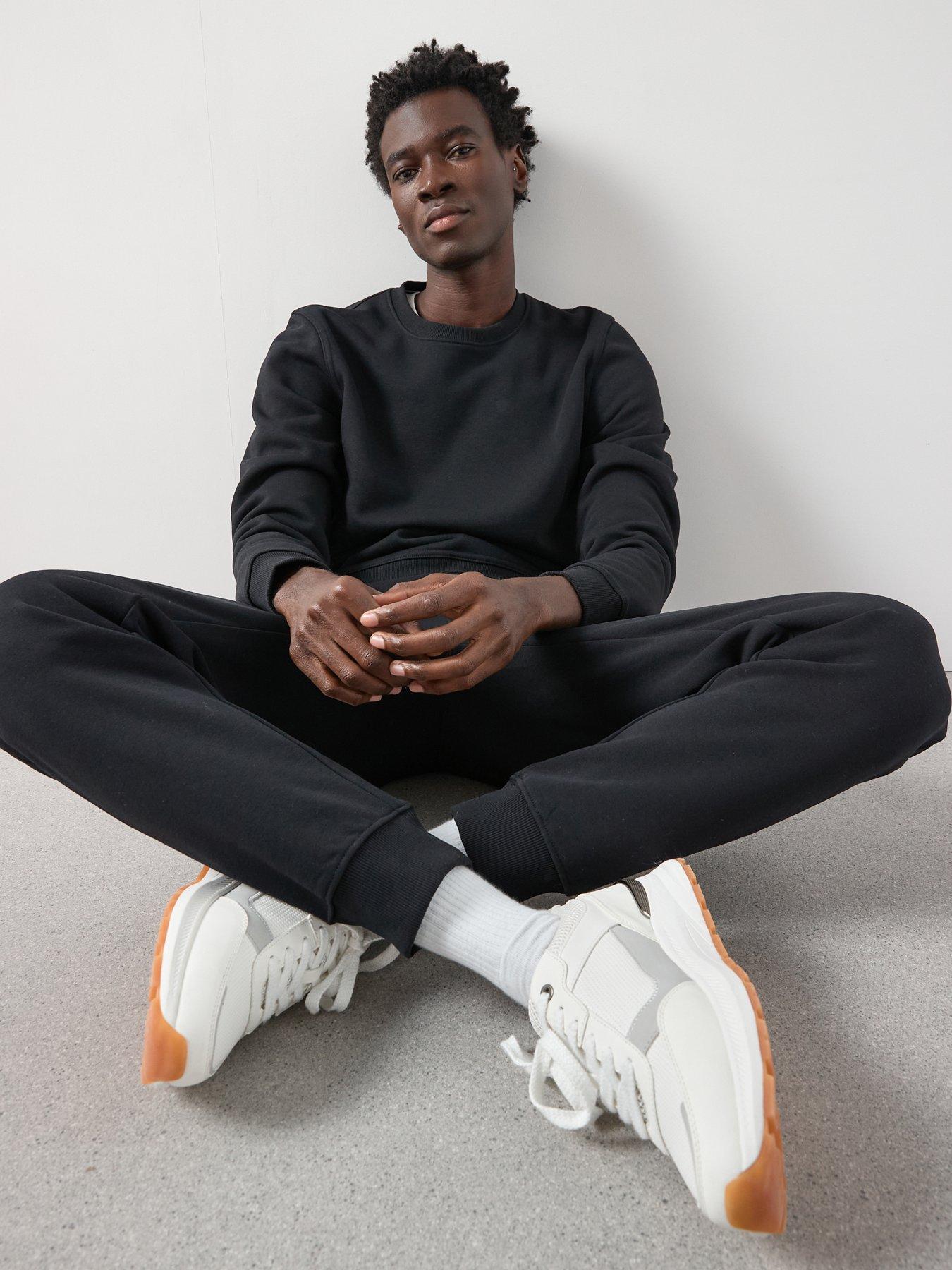 Image 4 of 6 of The Very Collection Mens Essentials Cotton Blend Regular Fit Jogger - Black