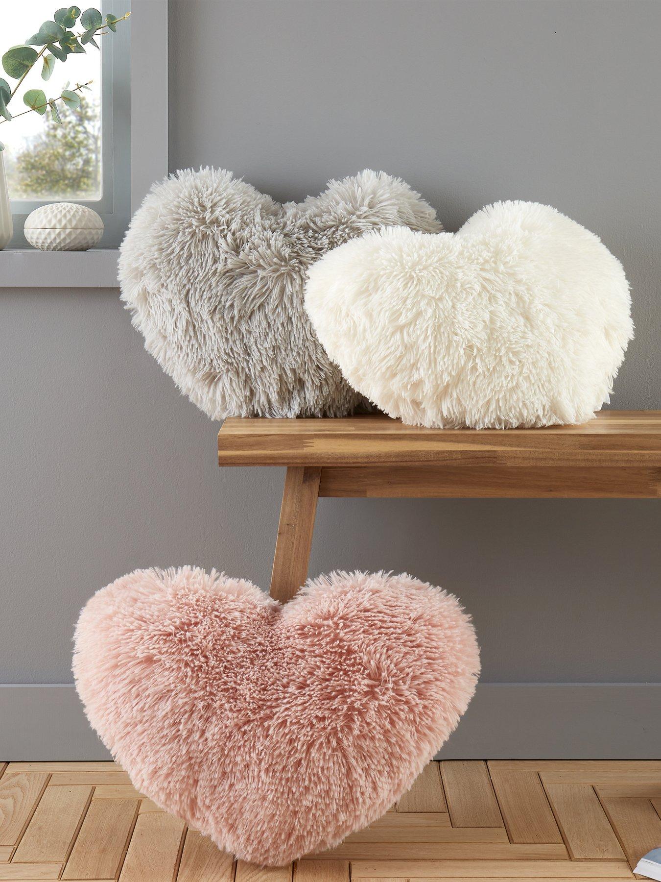  image of catherine-lansfield-cuddly-heart-3d-cushion-cream