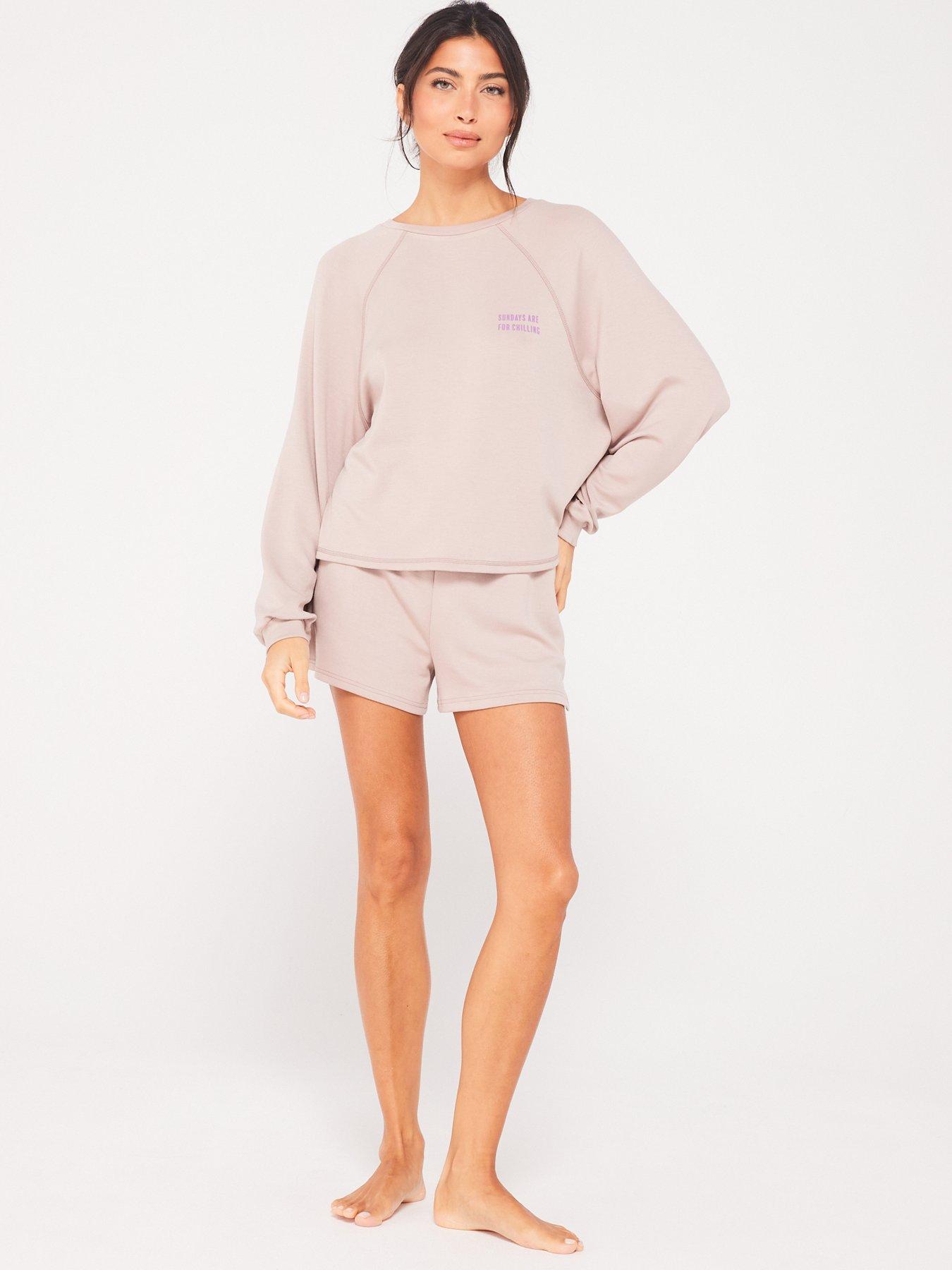 LONG SLEEVED TOP AND JOGGER SET