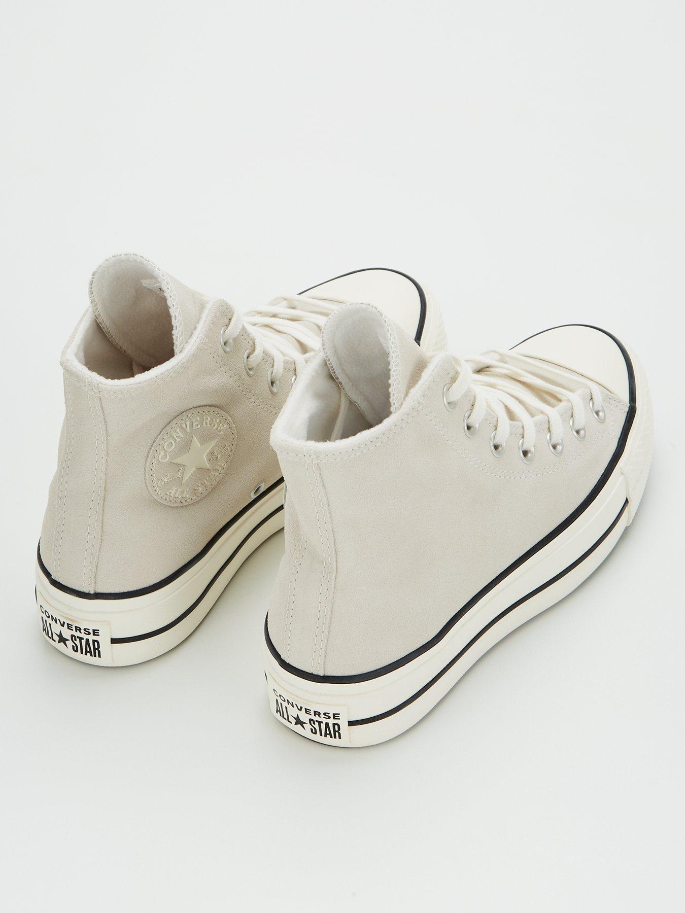 Cream suede converse hotsell