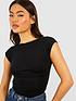  image of boohoo-ruched-side-t-shirt-black