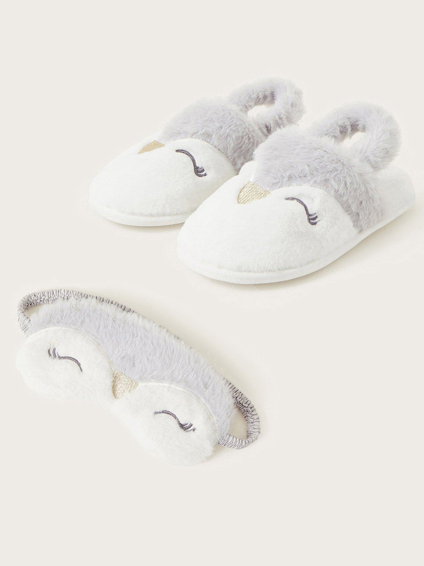 monsoon-girls-penny-penguin-christmas-slippers-with-eye-mask-ivory