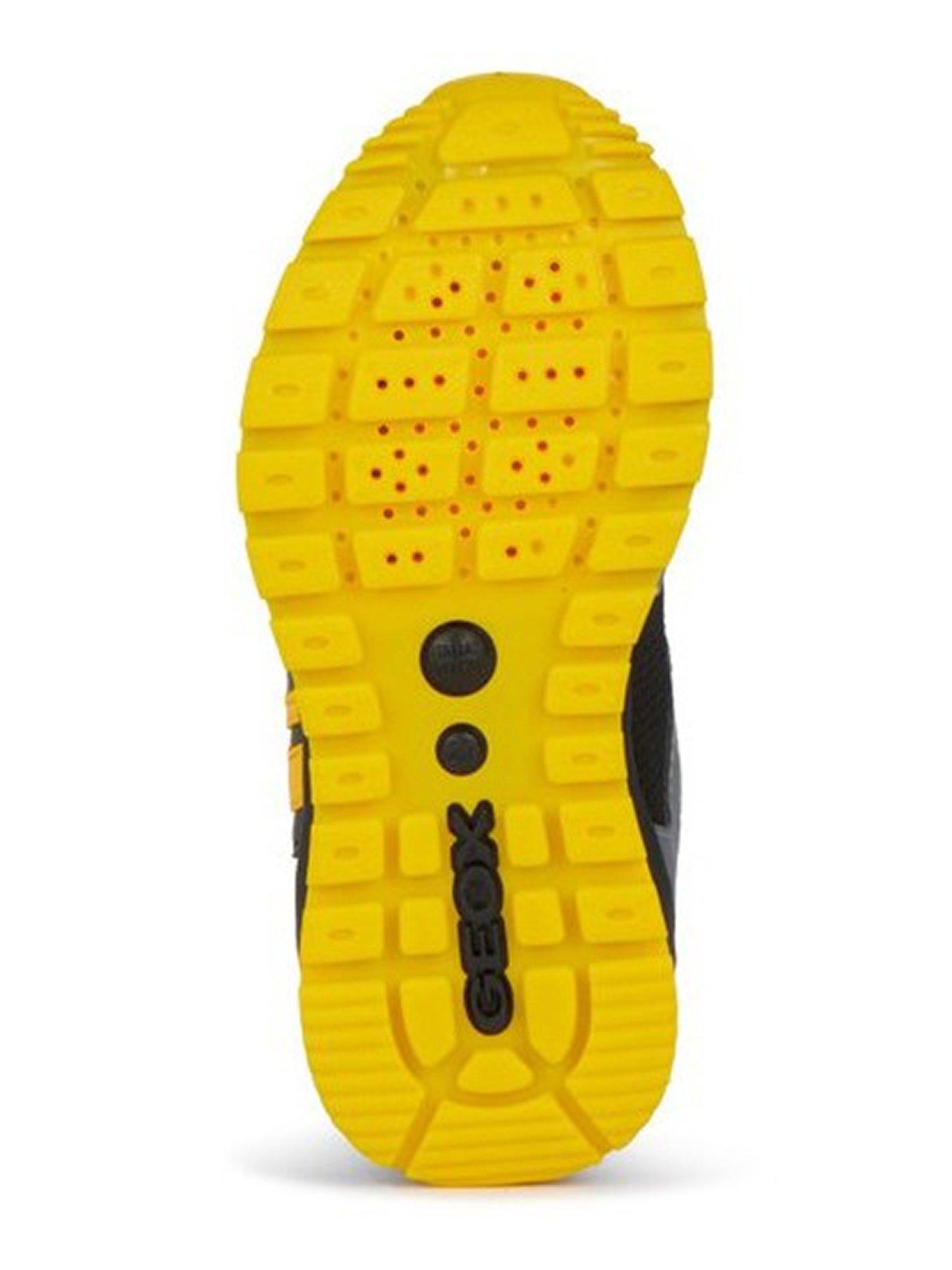  image of geox-pavel-mesh-trainer