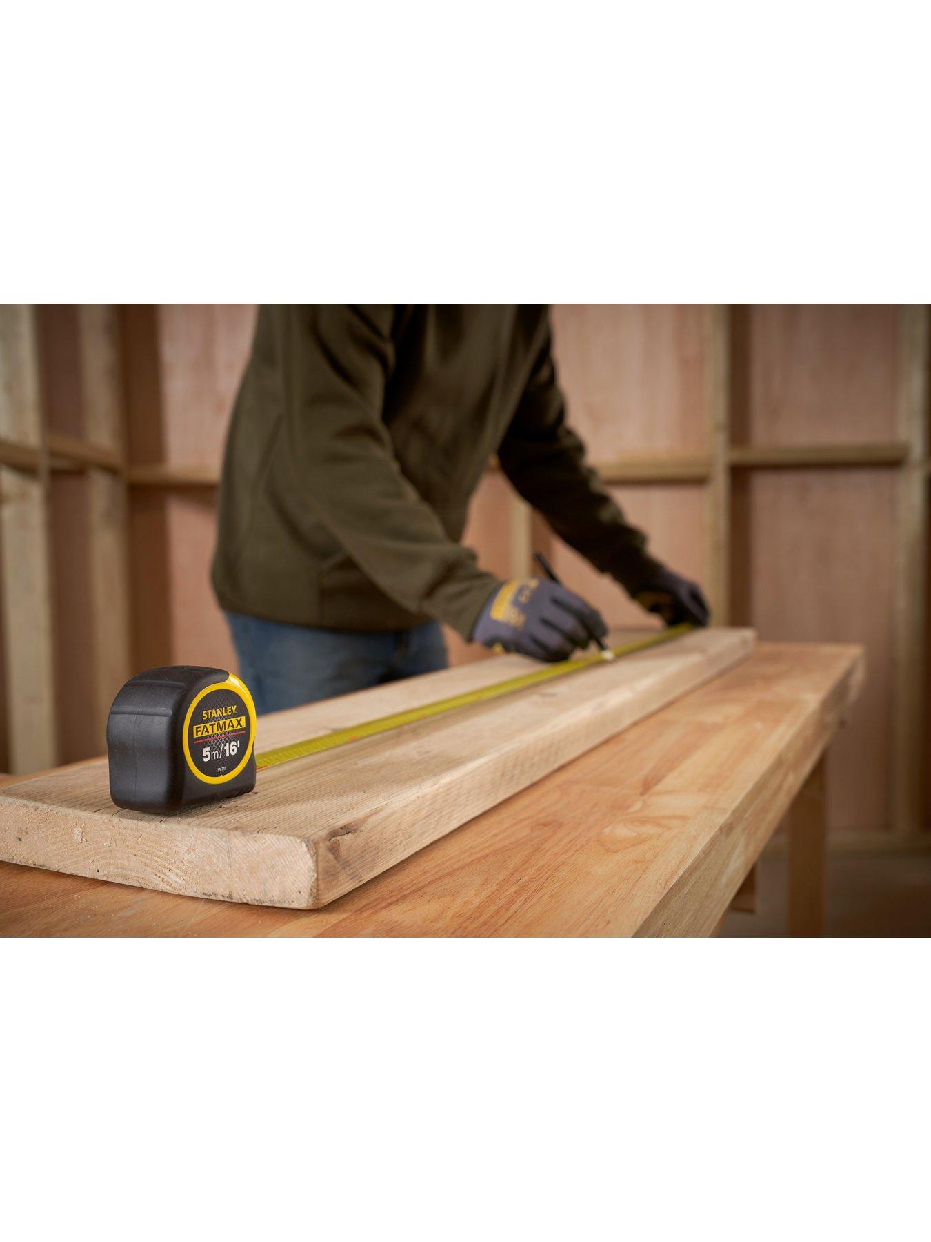  image of stanley-fatmax-fatmax-classix-5m-16-foot-tape-measure