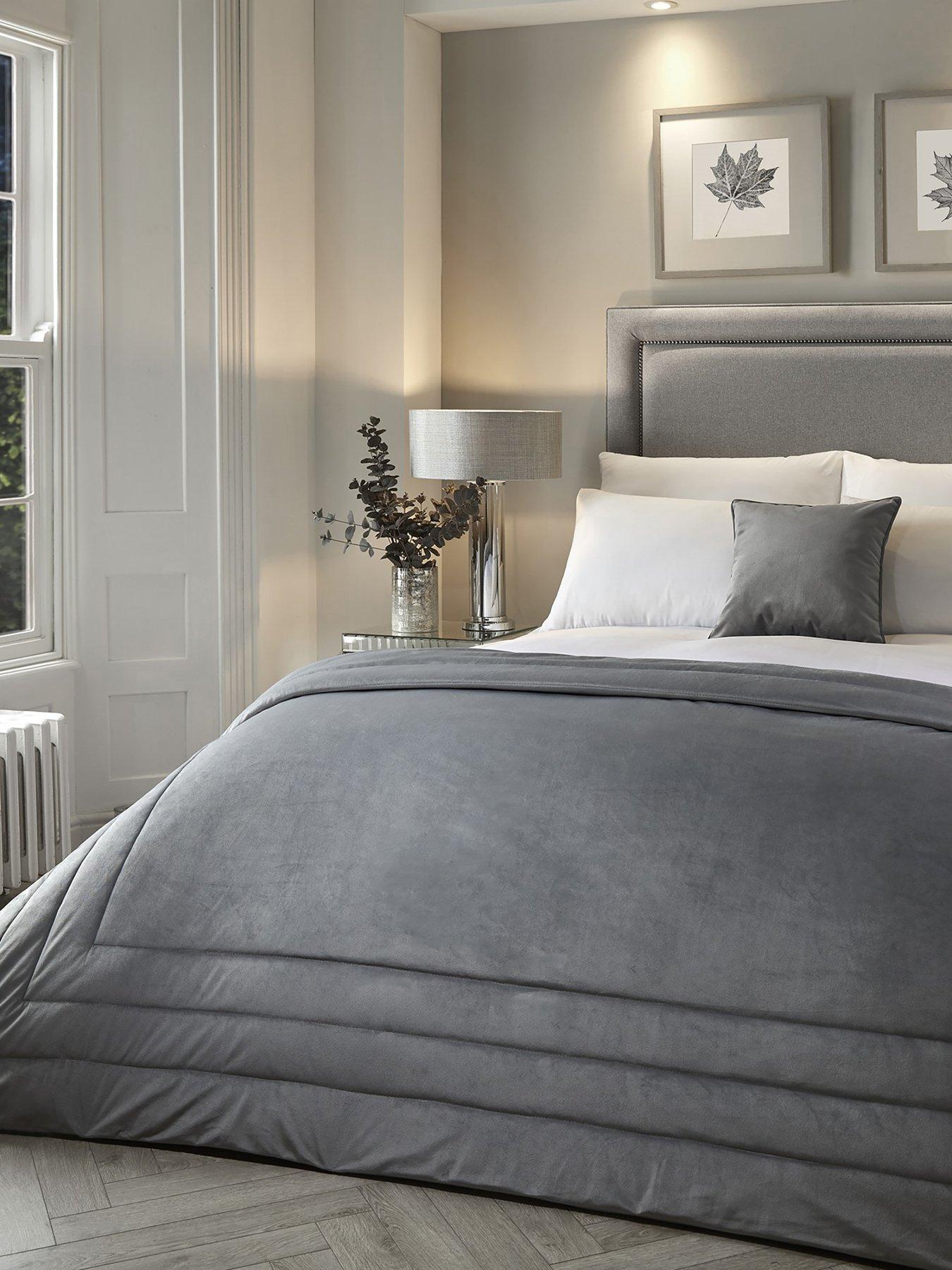 Soiree Melanie Bedspread Throw in Slate - 150 x 220 cm