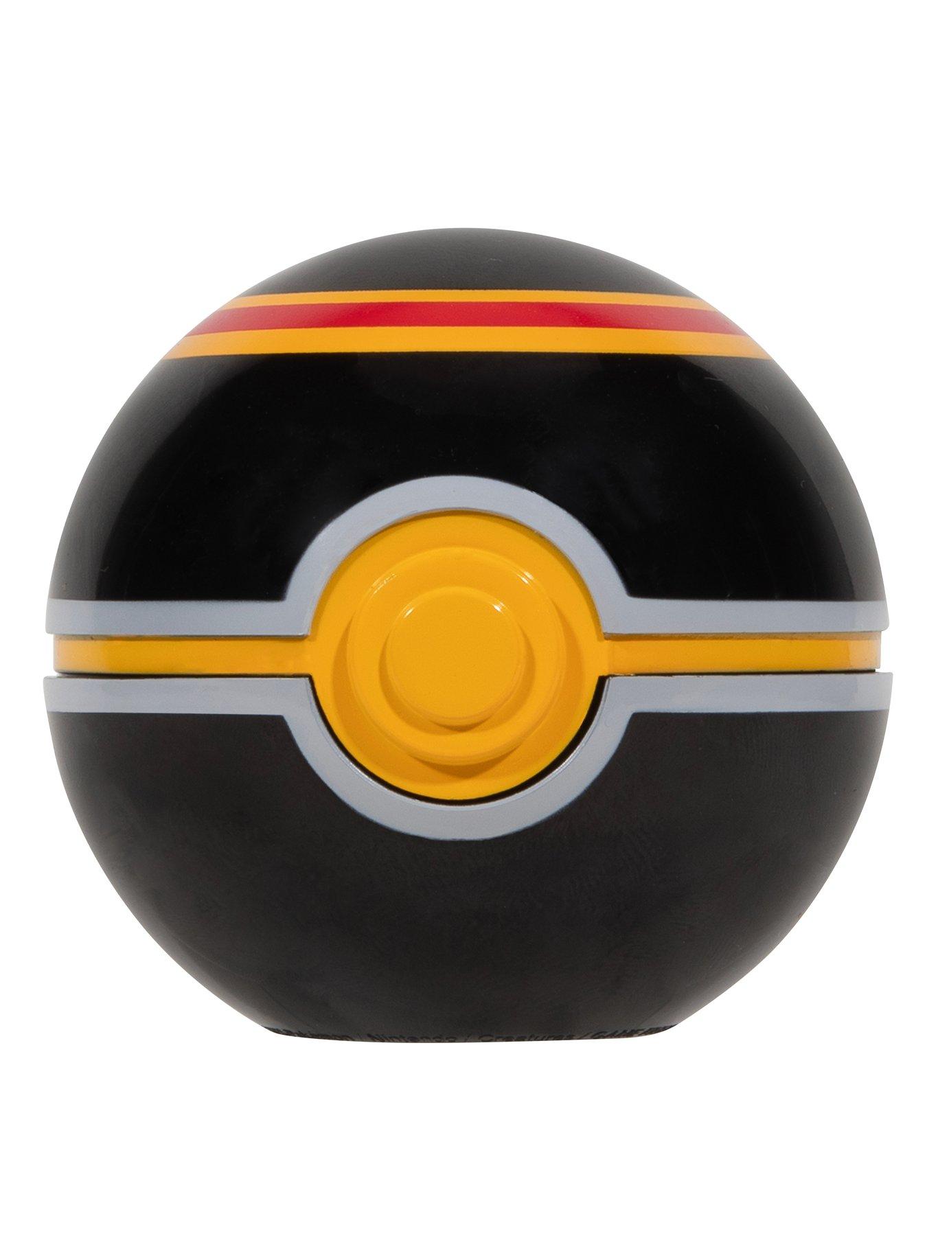 Image 5 of 7 of Pokemon Clip &lsquo;N&rsquo; Go Belt Set - 2-Inch Charmander Battle Figure with Clip &lsquo;N&rsquo; Go Belt