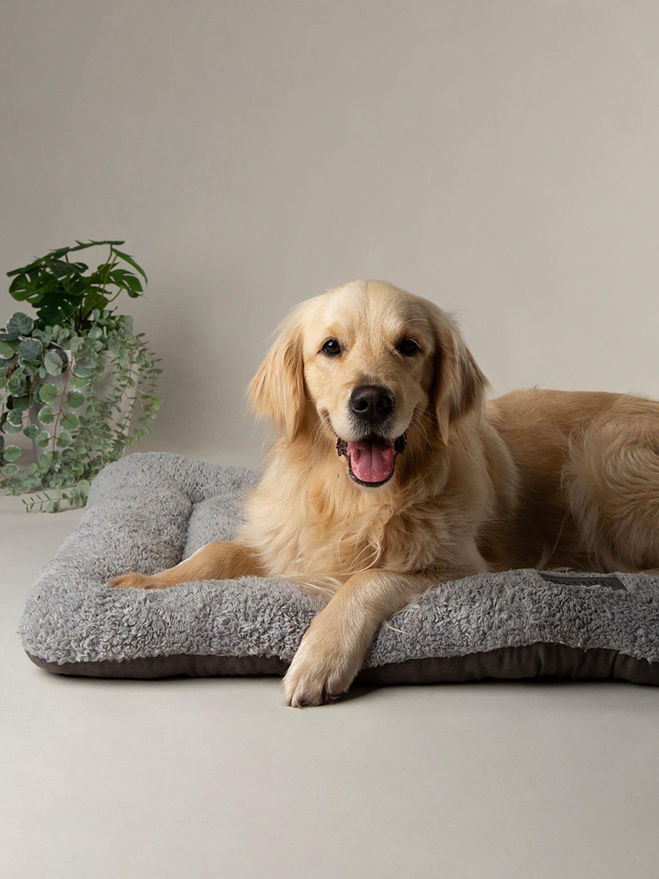 Image 1 of 7 of Scruffs Cosy Crate Mat