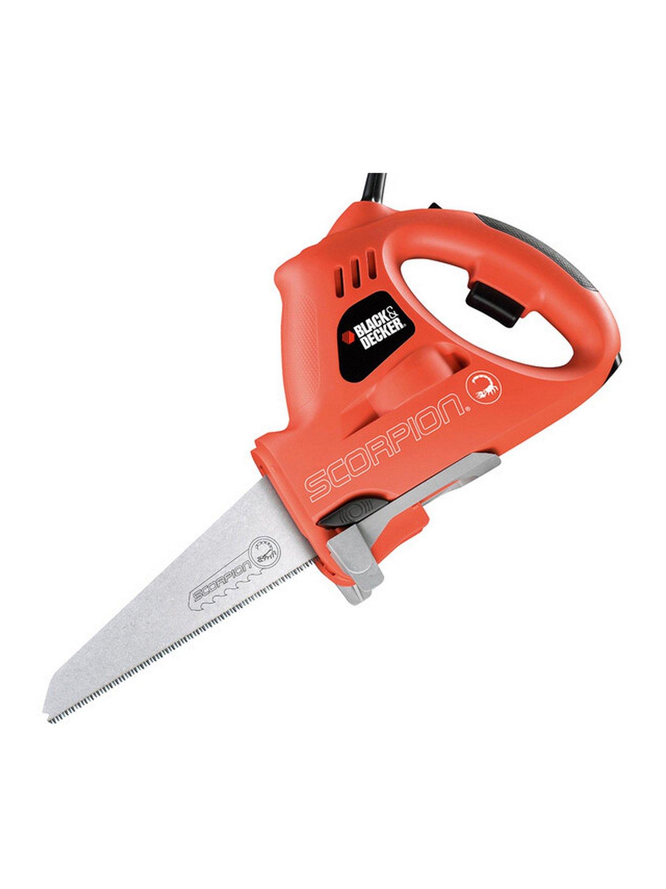 undefined Scorpion saw