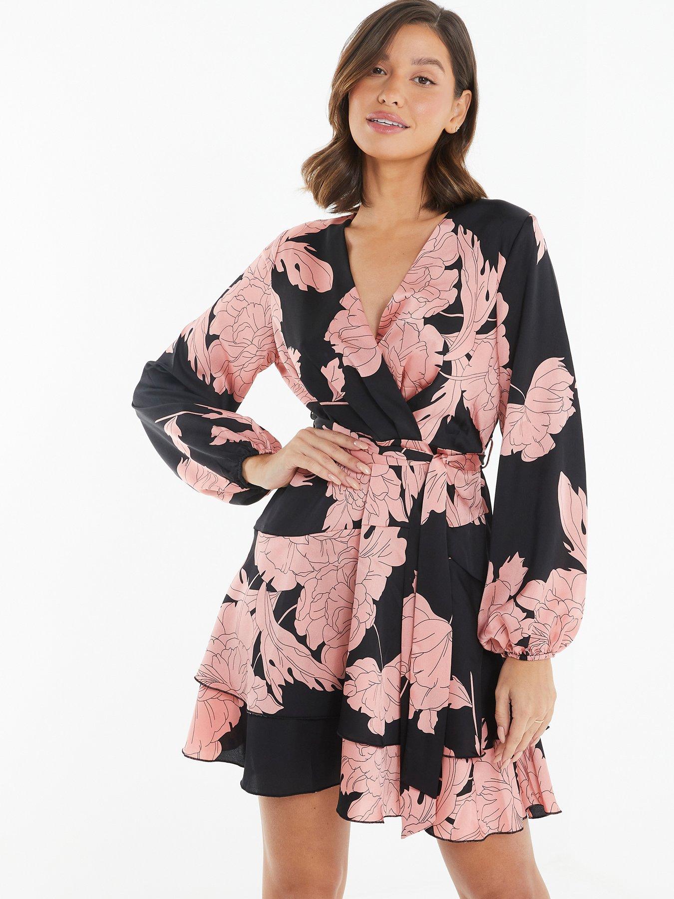 Quiz black floral dress hotsell