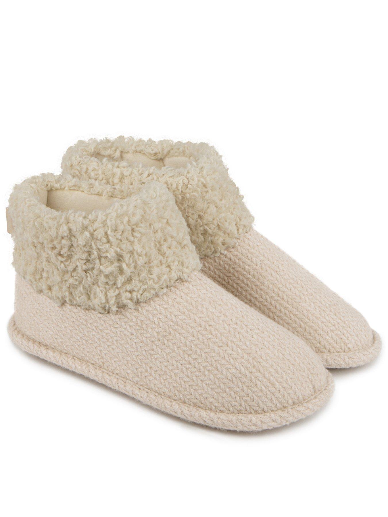 Totes isotoner slippers discount women's