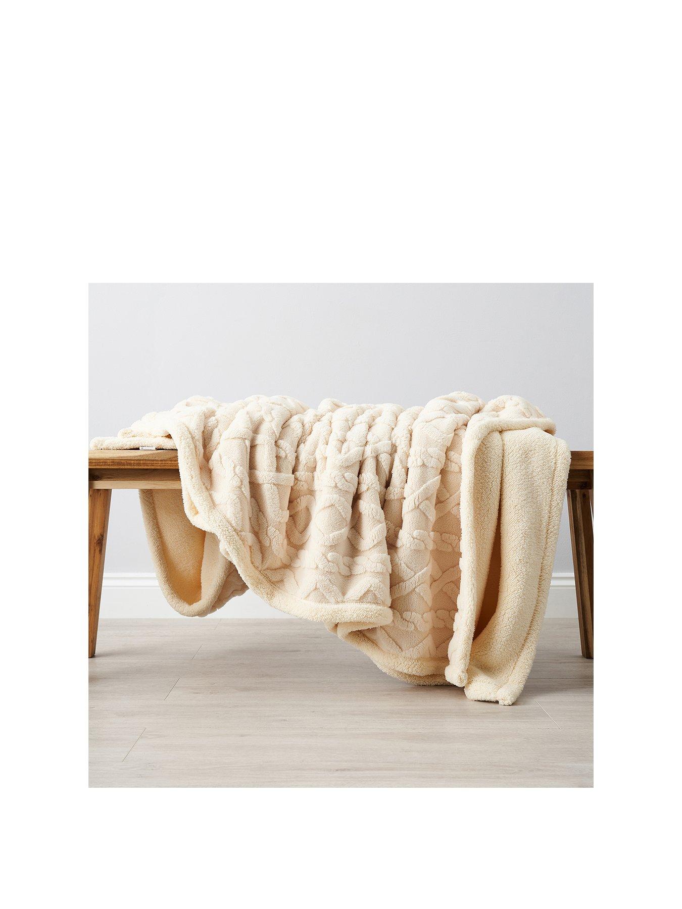 The Very Collection Cable Knit Sherpa Throw - Large - Cream