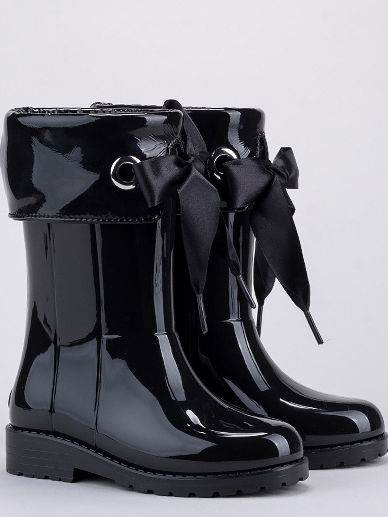  image of igor-campera-charol-bow-wellington-boot-black