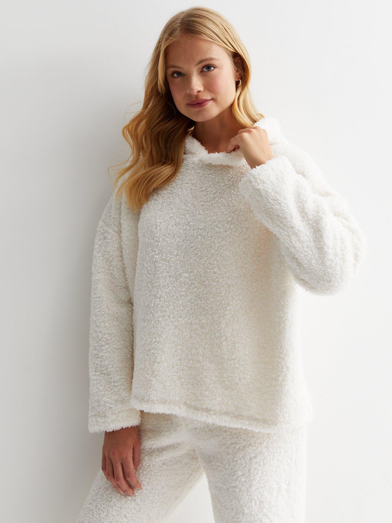 Fluffy hoodie new look clearance