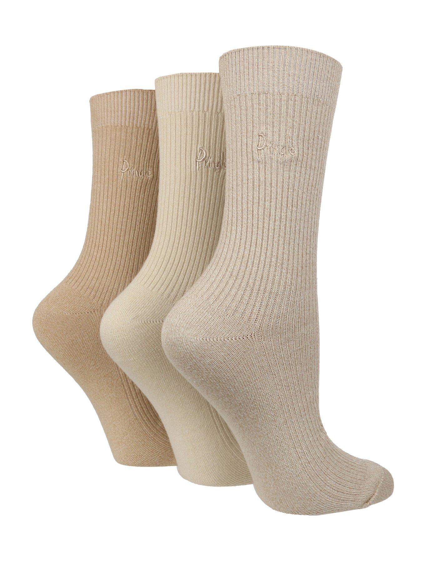  image of pringle-bamboo-leisure-sock-beige