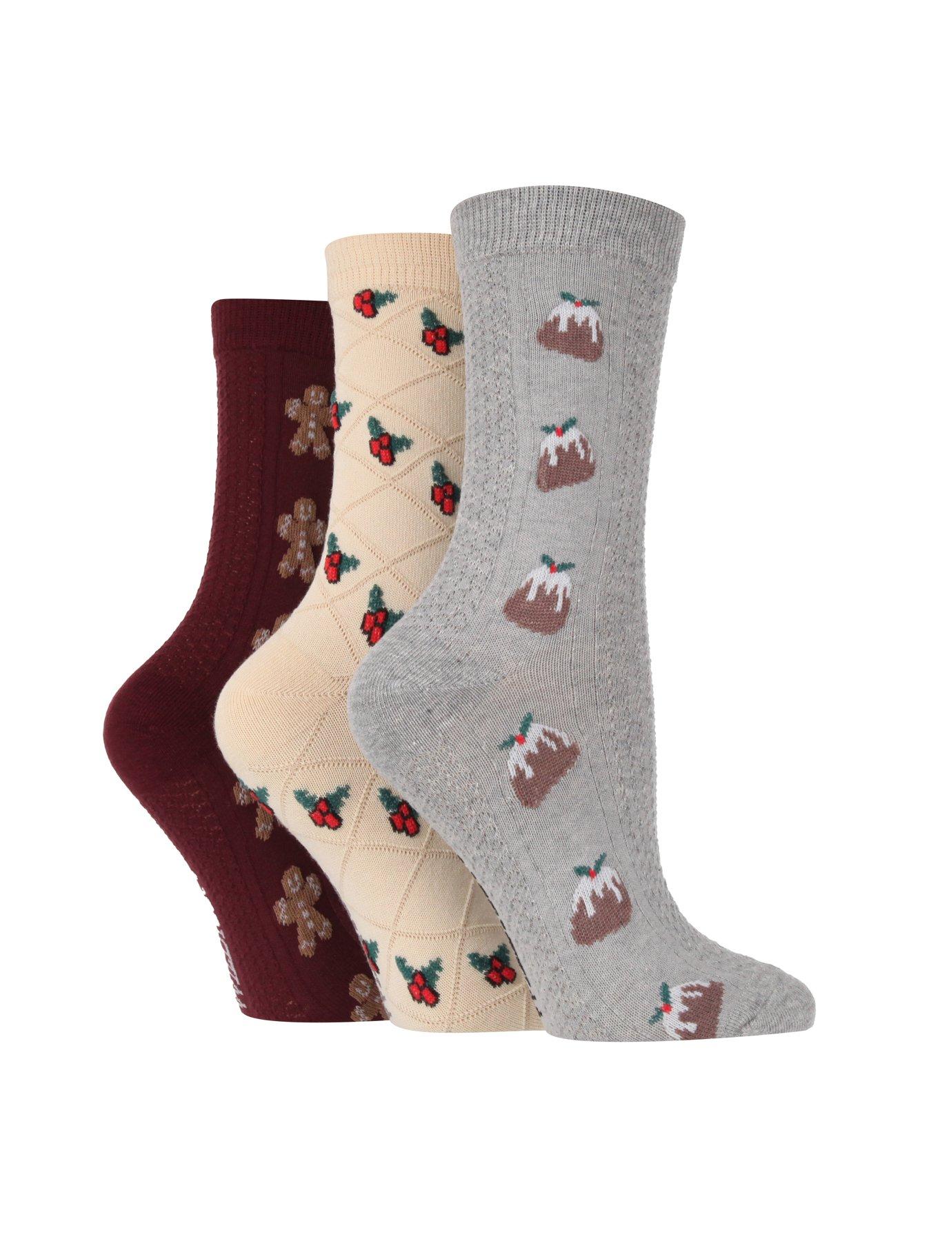 wild-feet-3pk-xmas-hanging-gift-texture-knit-socks-christmas-pudshollygingerbread-men
