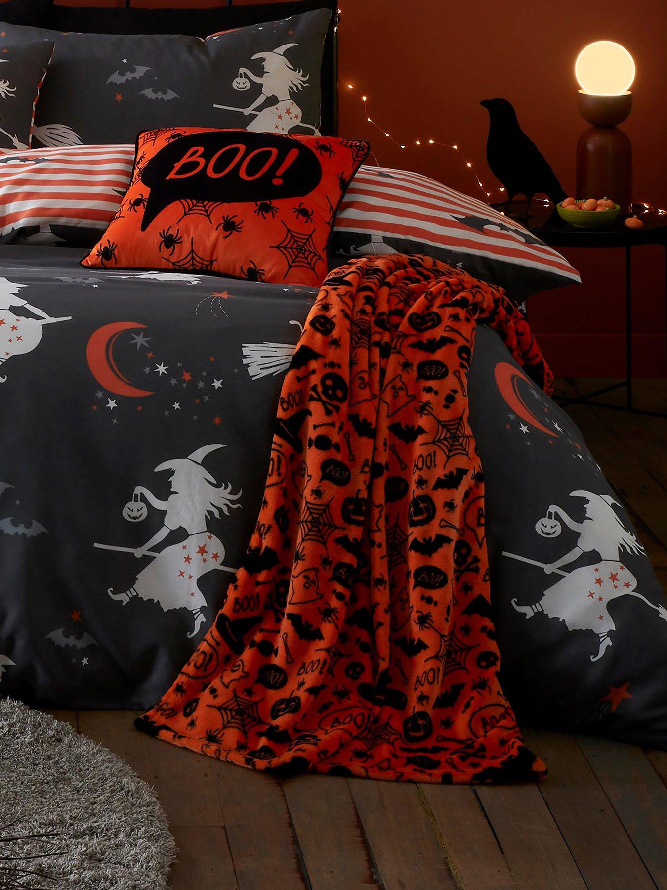 Bedlam Boo Plush Halloween Throw