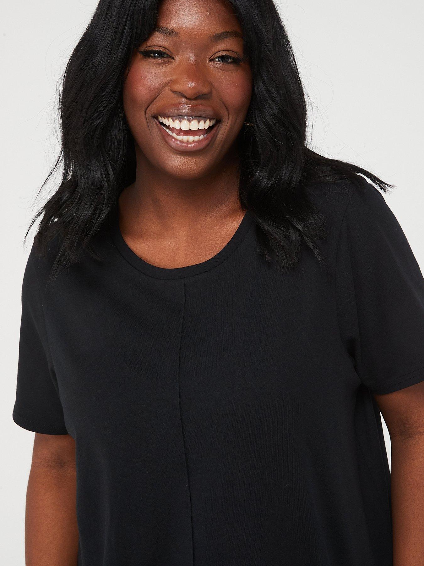 Image 4 of 6 of V by Very Curve Scoop Hem Crew Neck T-Shirt - Black