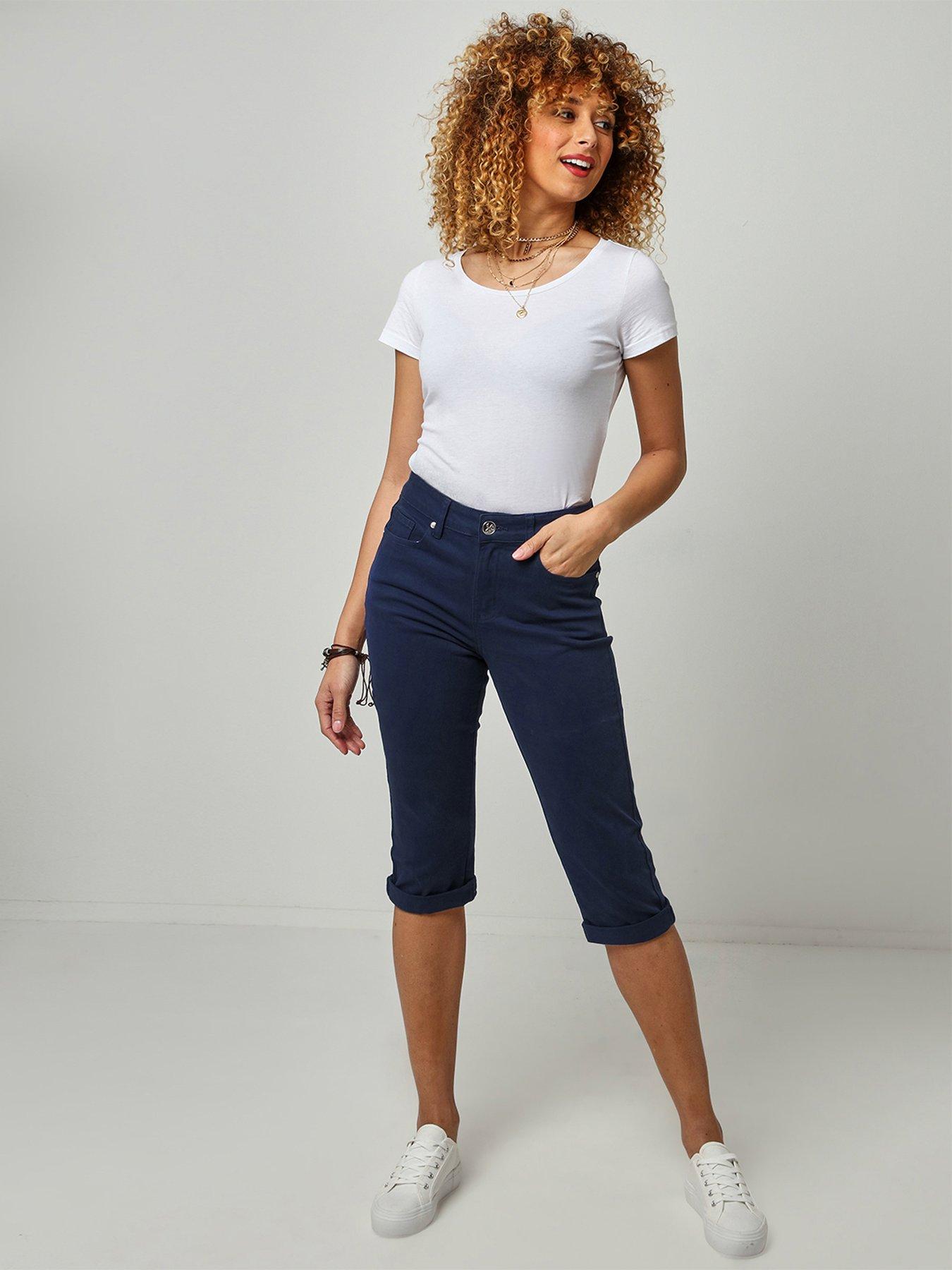 undefined Capri Pants - Navy