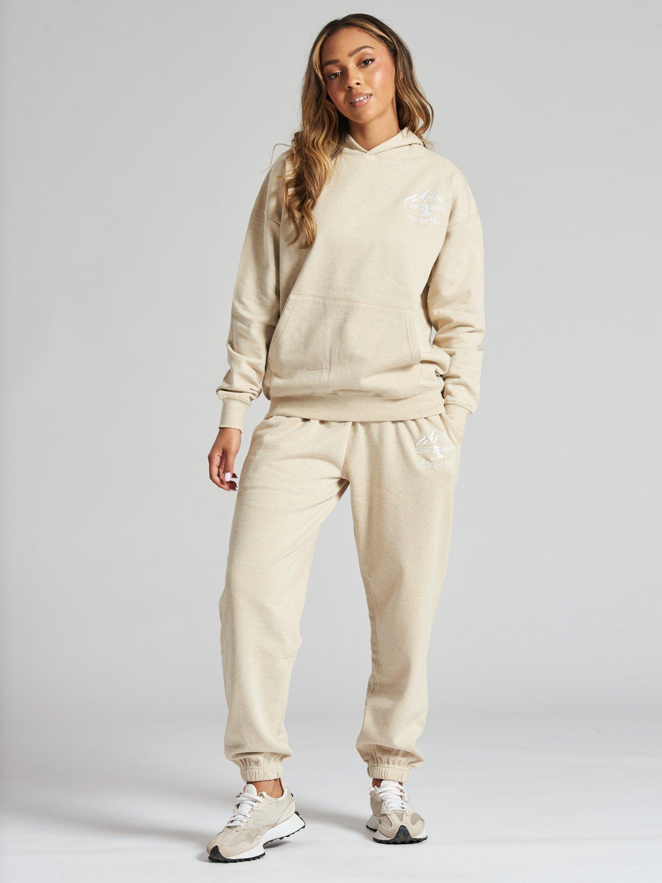  image of south-beach-ski-apres-club-in-beige