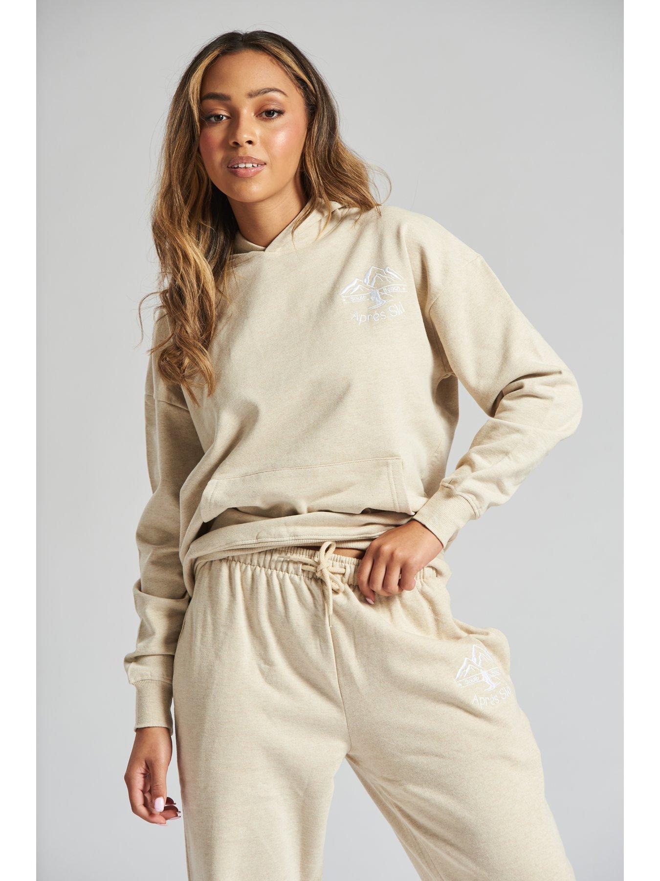  image of south-beach-ski-apres-club-in-beige
