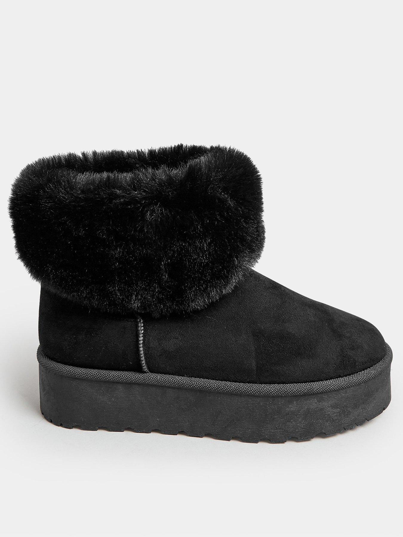 Black deals fur uggs