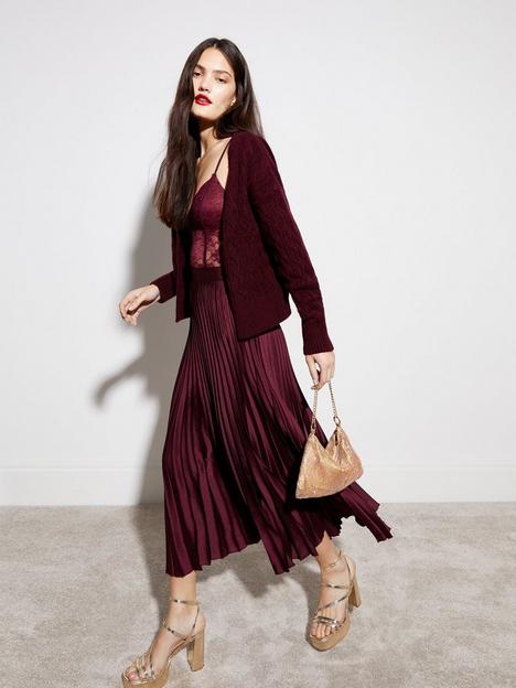 new-look-burgundy-satin-pleated-midi-skirt