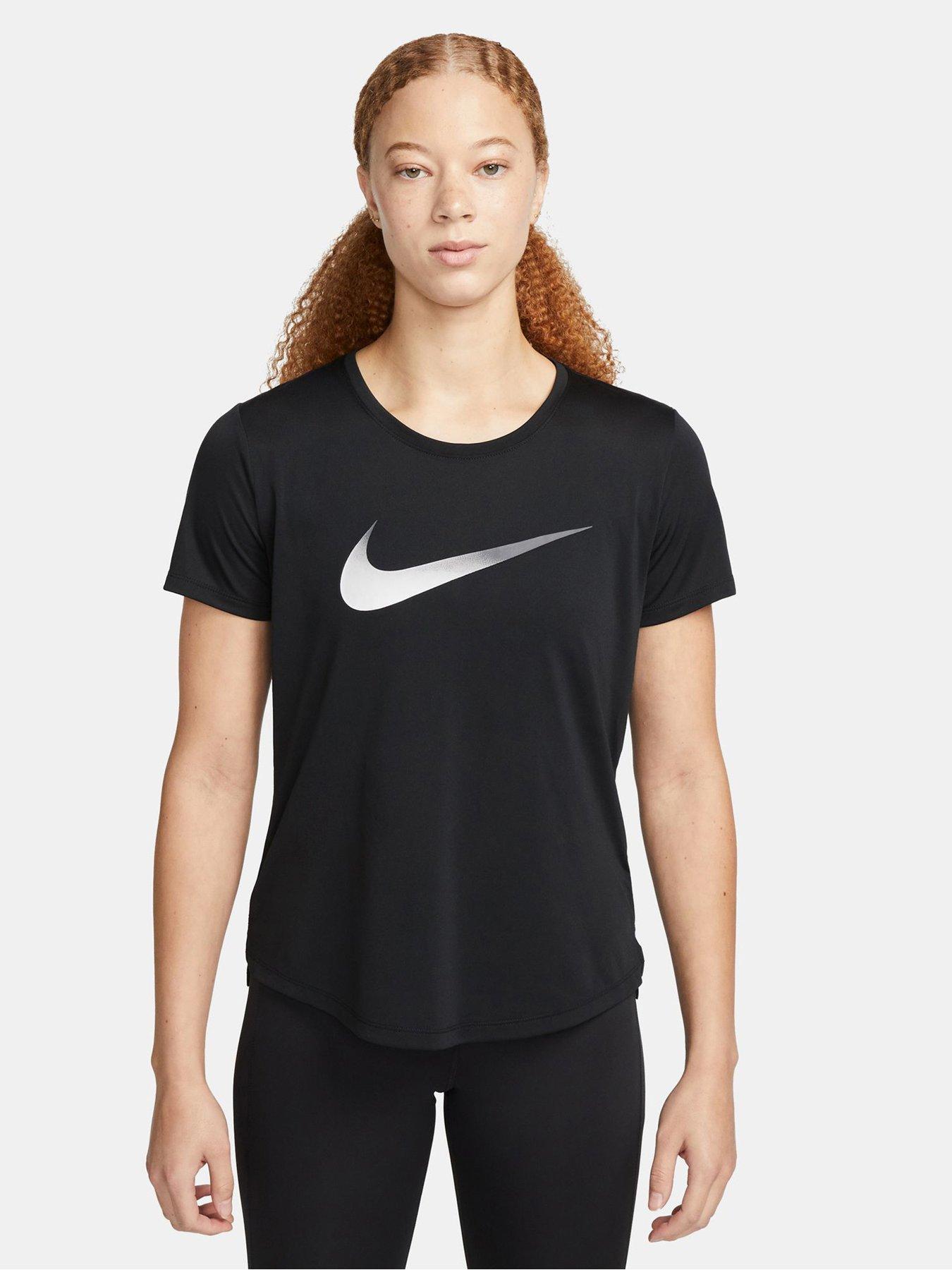 Nike women's shop shirts clearance