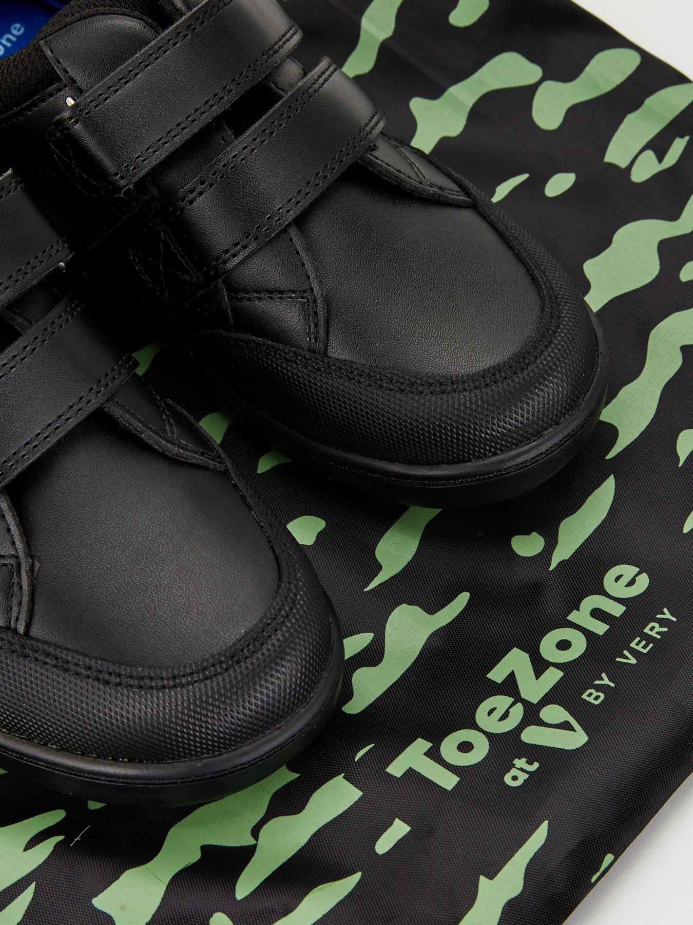 Image 6 of 6 of The Very Collection Toezone Younger Boys Double Strap Leather School Shoes - Black