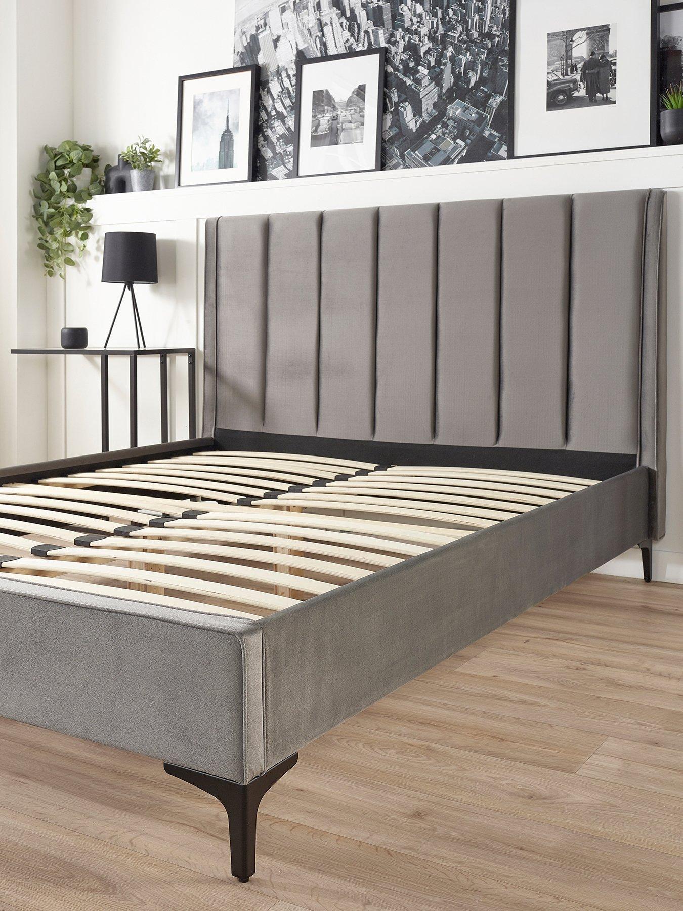 Image 4 of 4 of Aspire Pheobe Bed