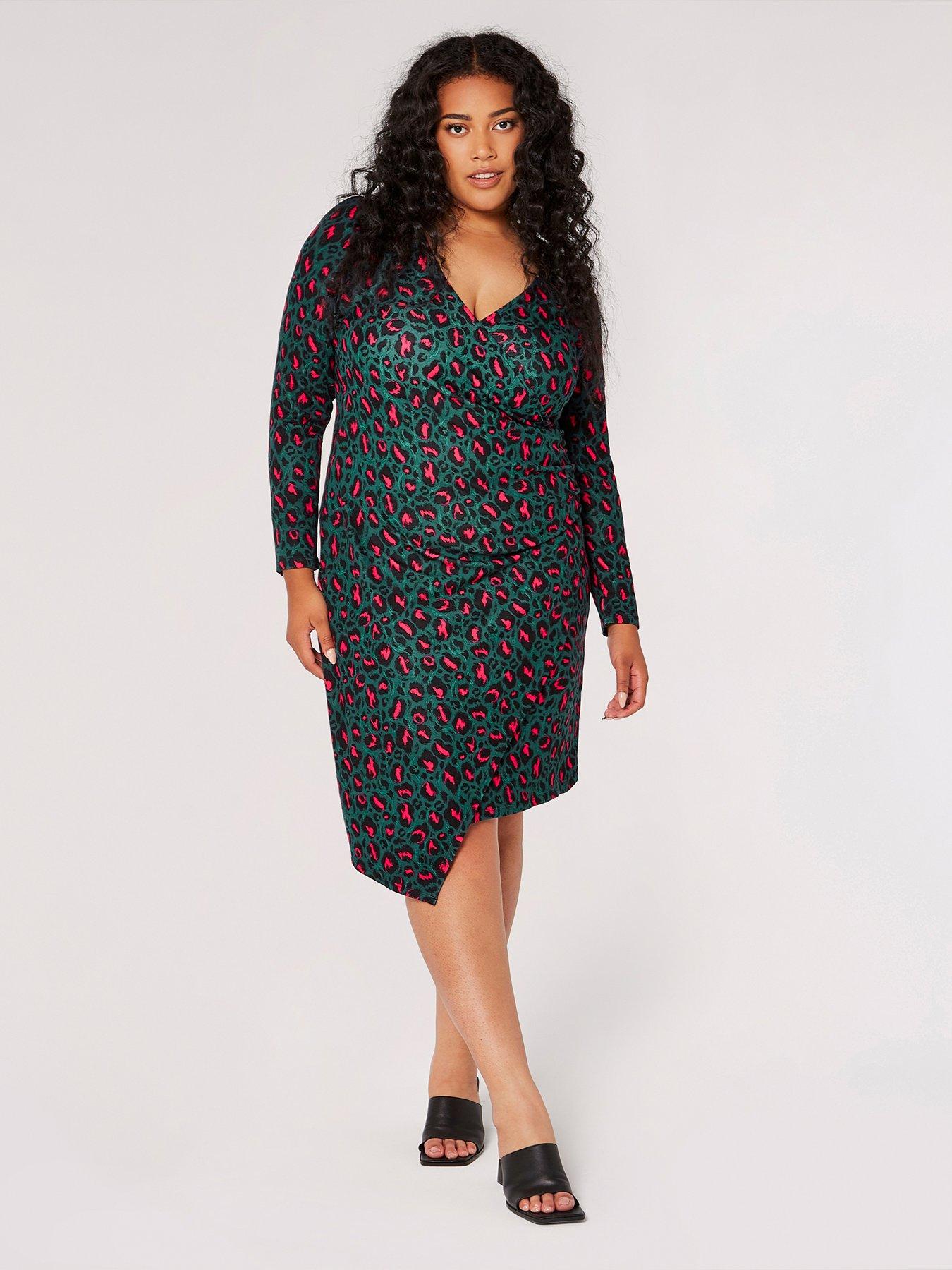 Apricot hot sale plus size