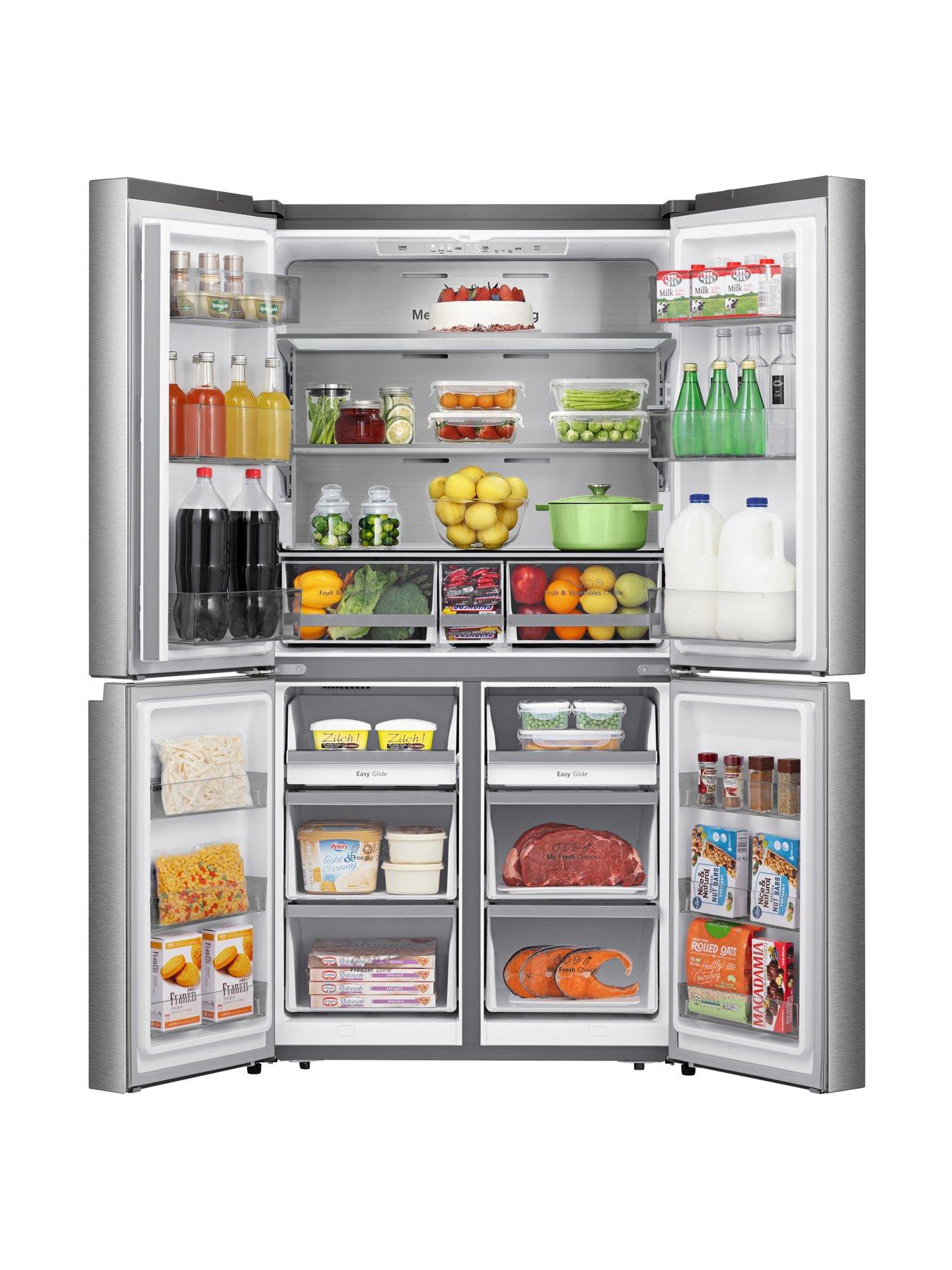 stillFront image of hisense-rq758n4sase-pureflat-90cm-cross-door-american-fridge-freezer-stainless-steel