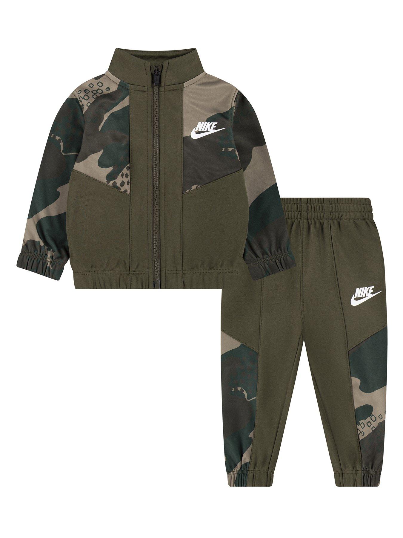 Boys nike cheap khaki tracksuit