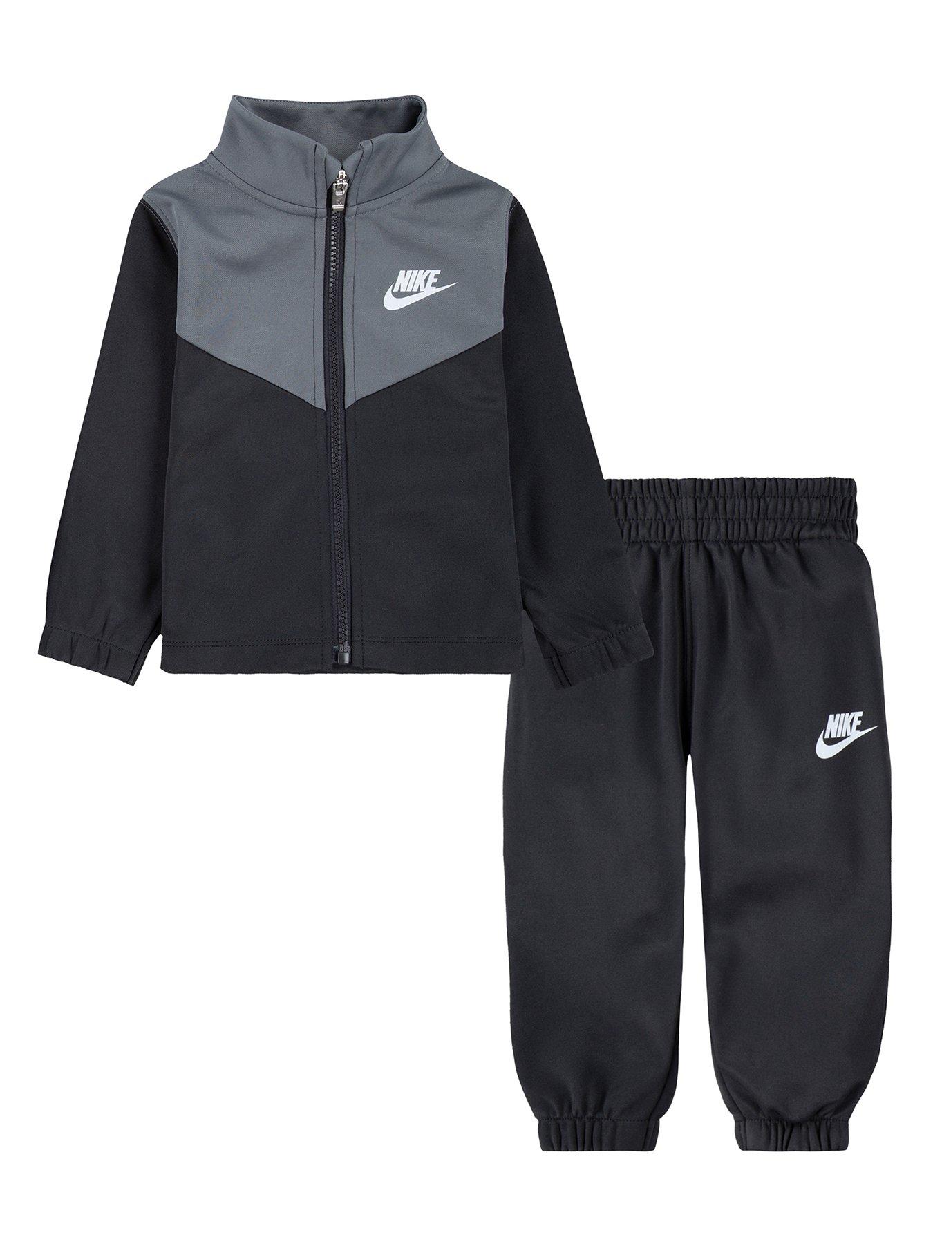Nike Infant Boys Lifestyle Essentials Tracksuit