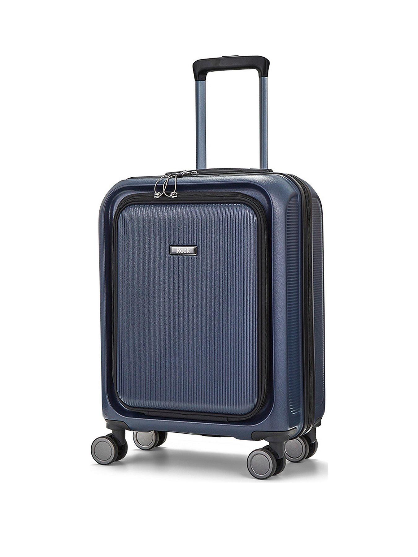 Small suitcase on 4 wheels 2025