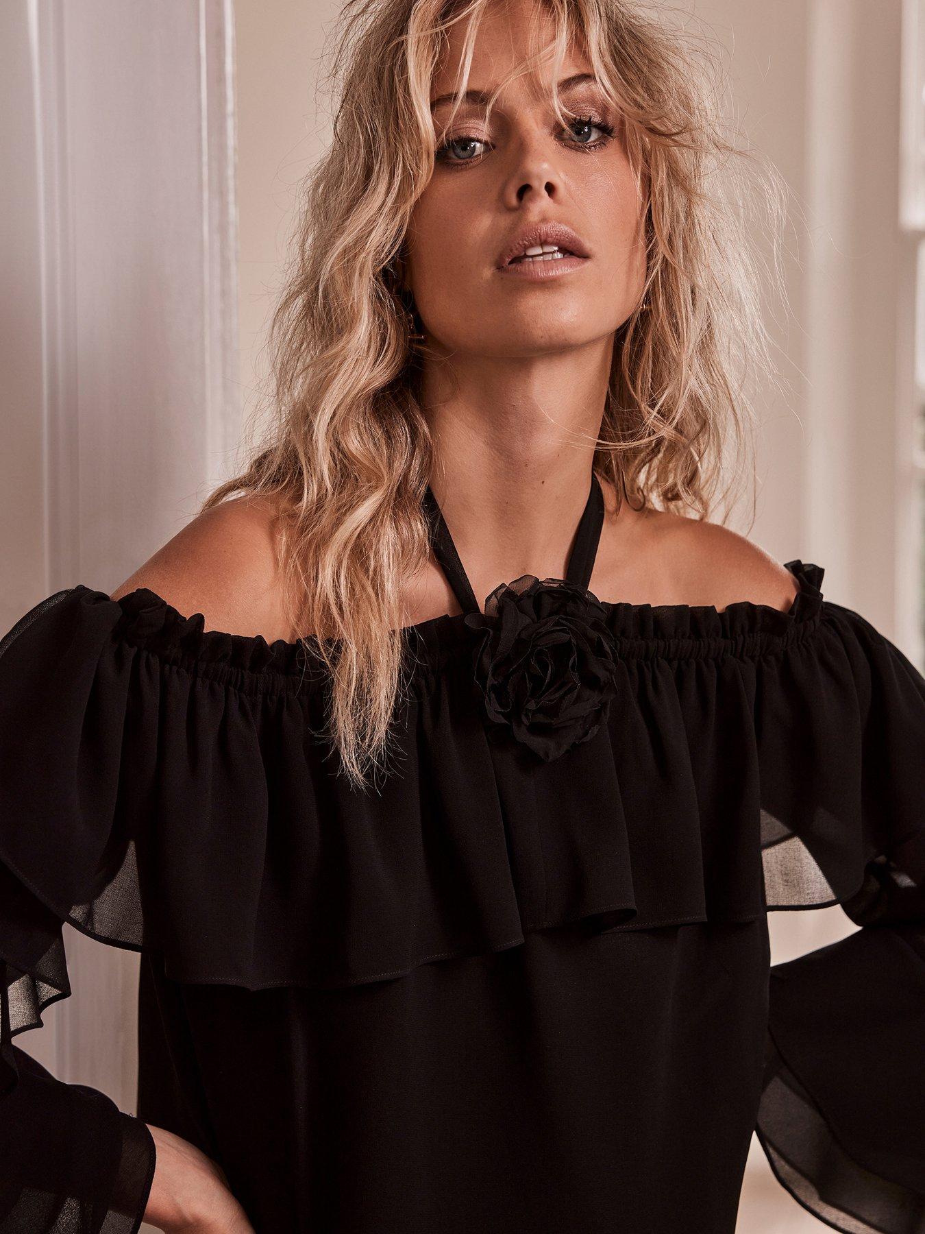 Mint velvet black top sales