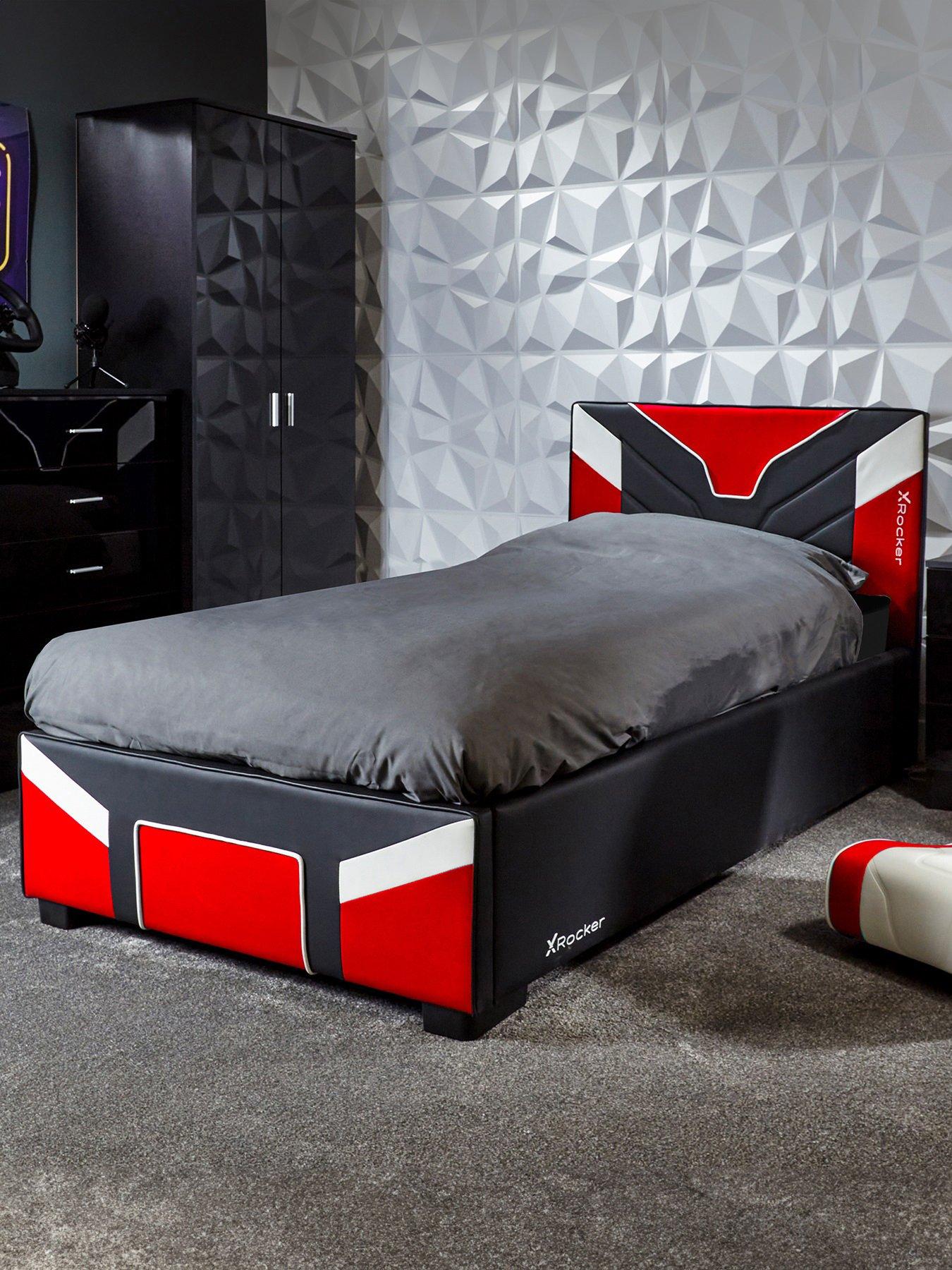 https://media.littlewoods.com/i/littlewoods/VPQ02_SQ1_0000000017_RED_RSr/x-rocker-cerberus-bed-ottoman.jpg?$180x240_retinamobilex2$