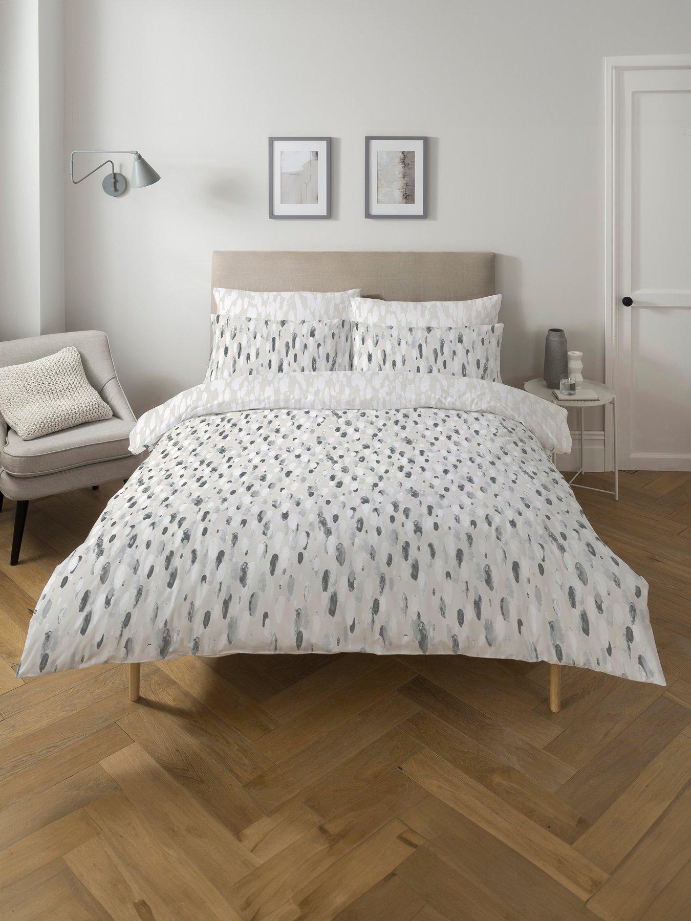 Image 1 of 3 of Copenhagen Home Rayne Duvet Cover Set - Charcoal