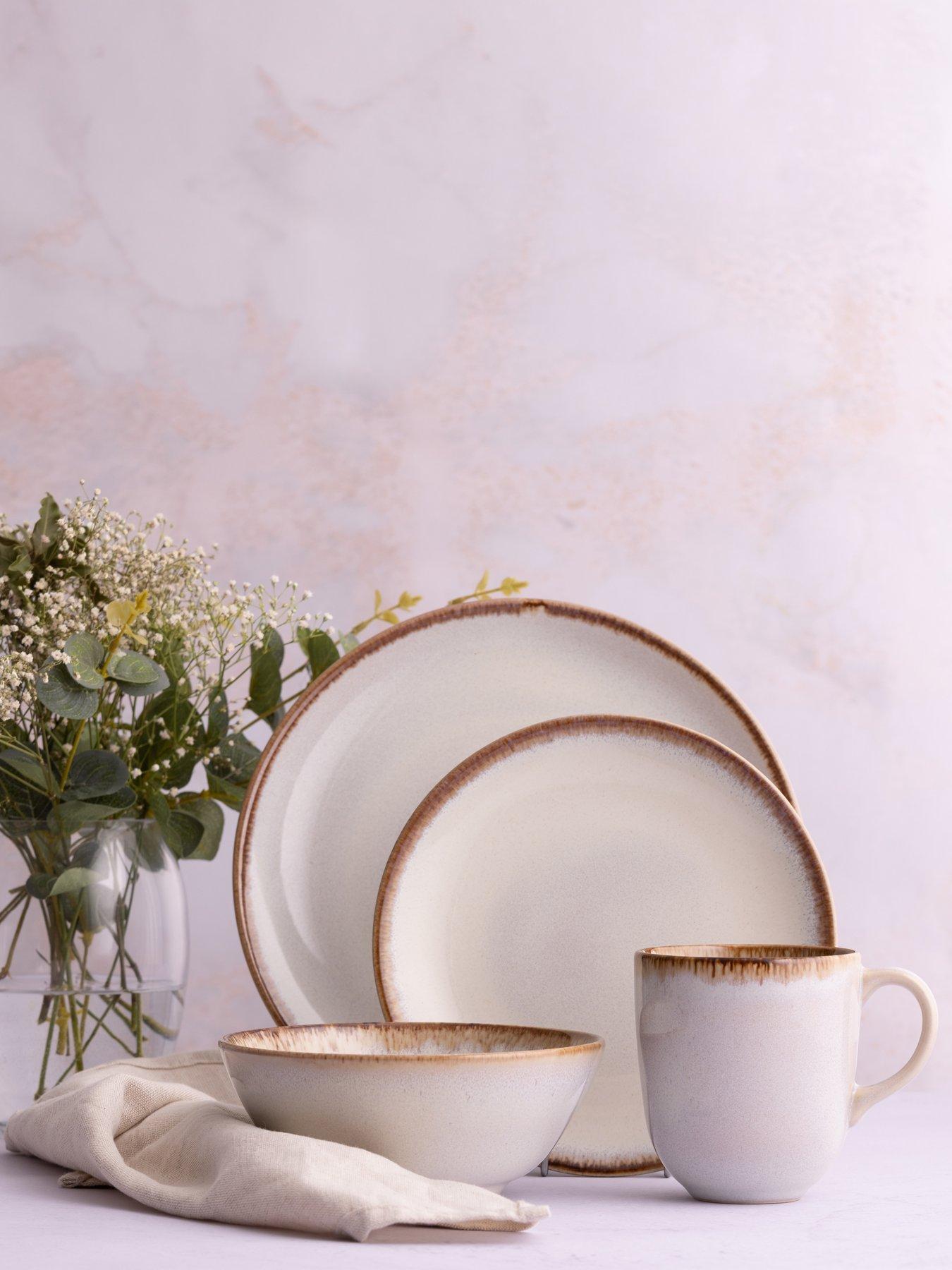 Image 4 of 4 of Mason Cash Reactive Set of 2 Mugs &ndash; Cream