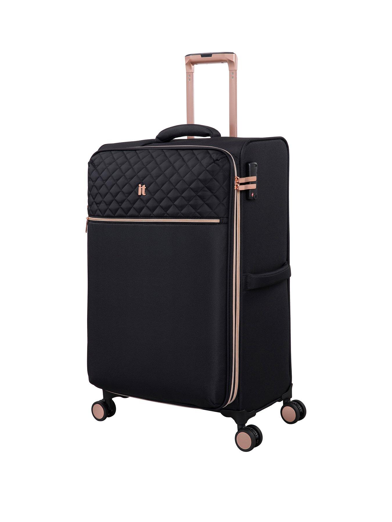it-luggage-divinity-black-medium-suitcase-with-tsa-lock