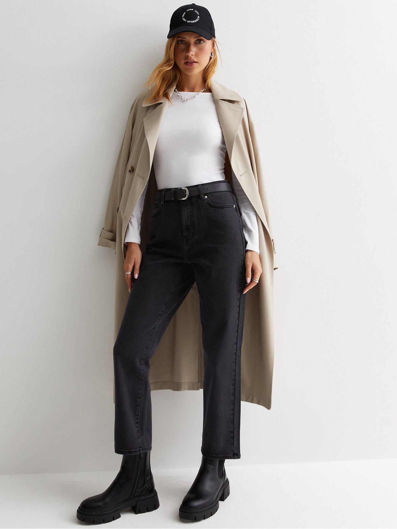 undefined Ankle Grazing Hannah Straight Leg Jeans - Black