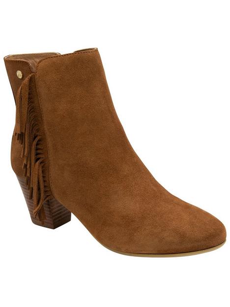 ravel-laxey-tan-suede-western-ankle-boot